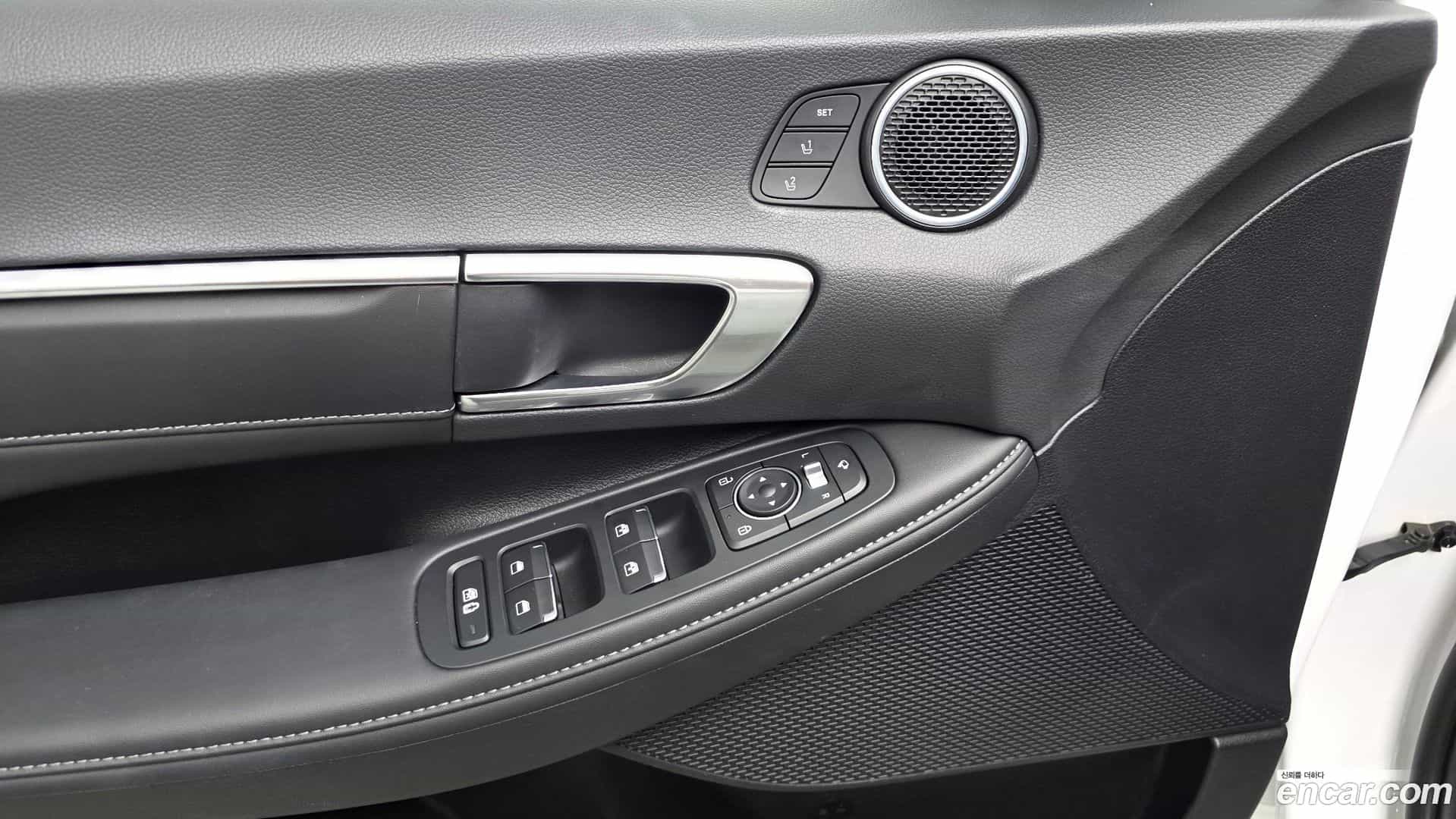 Sonata Hyundai 2023.0-OPTION-040