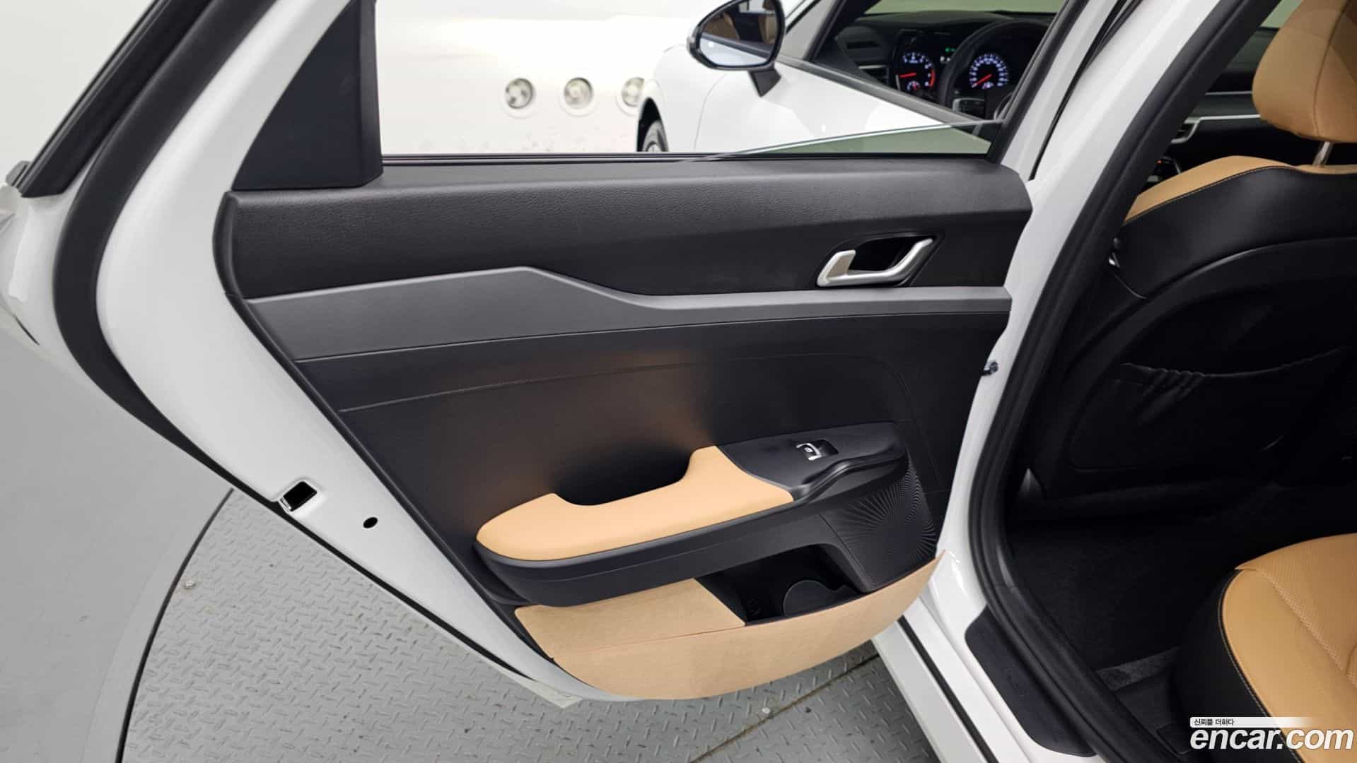 K5 Kia 2023.5-INNER-035
