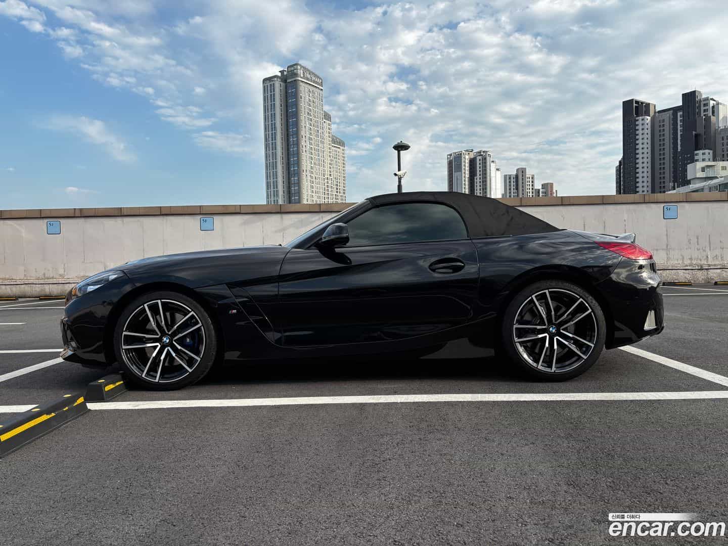 Z4 BMW 2024.0-INNER-008