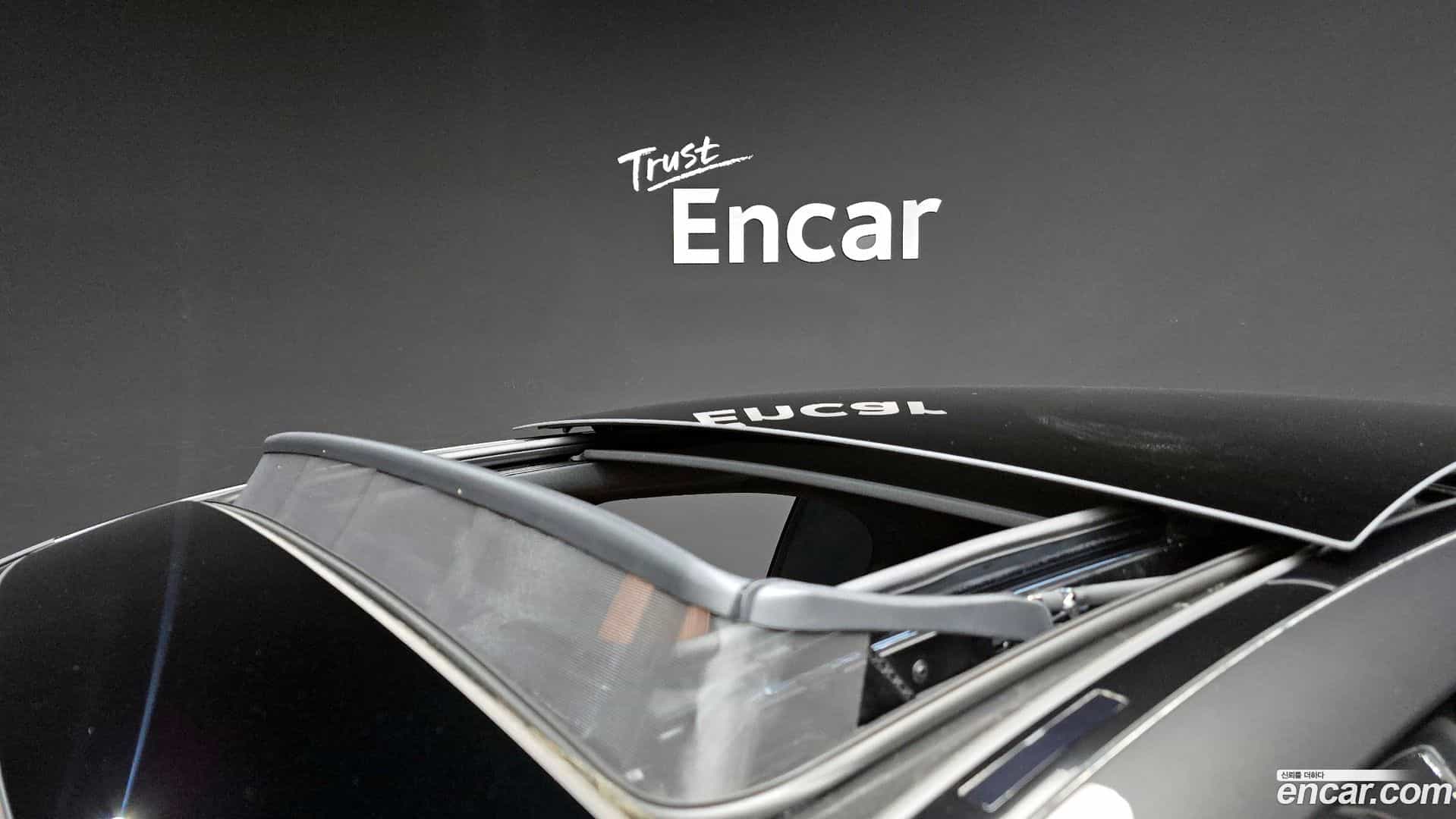 E-Class Mercedes-Benz 2025.4-OPTION-023