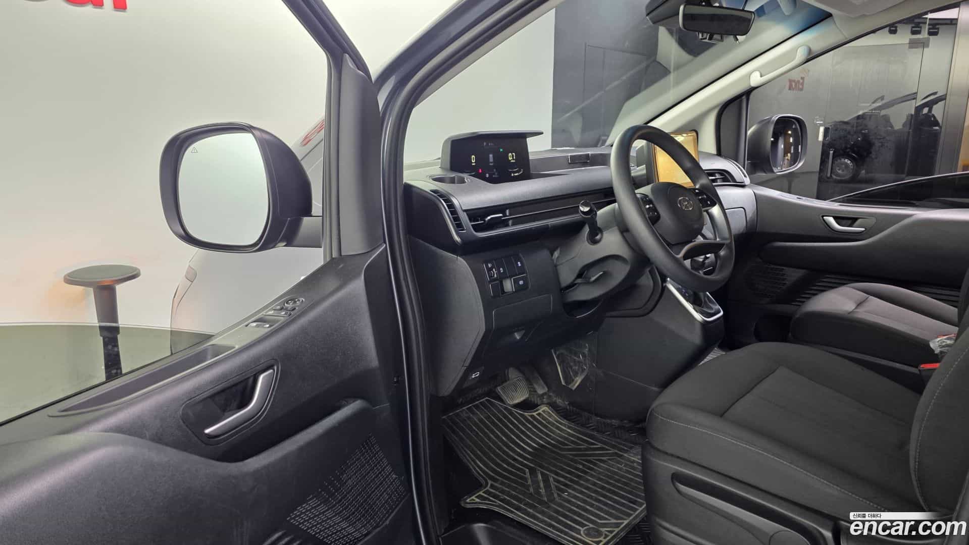 Staria Hyundai 2023.3-INNER-010