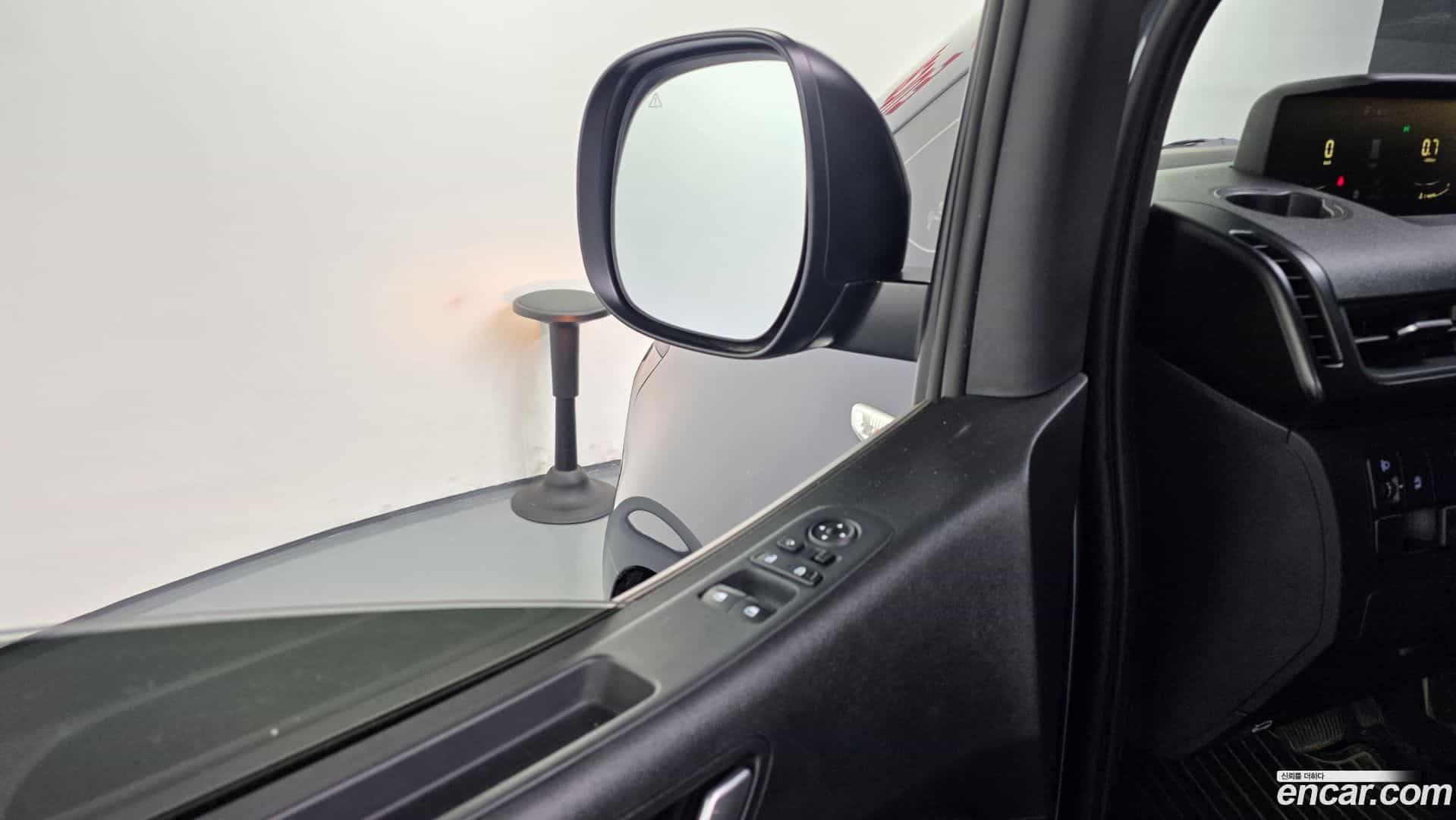 Staria Hyundai 2023.3-INNER-036