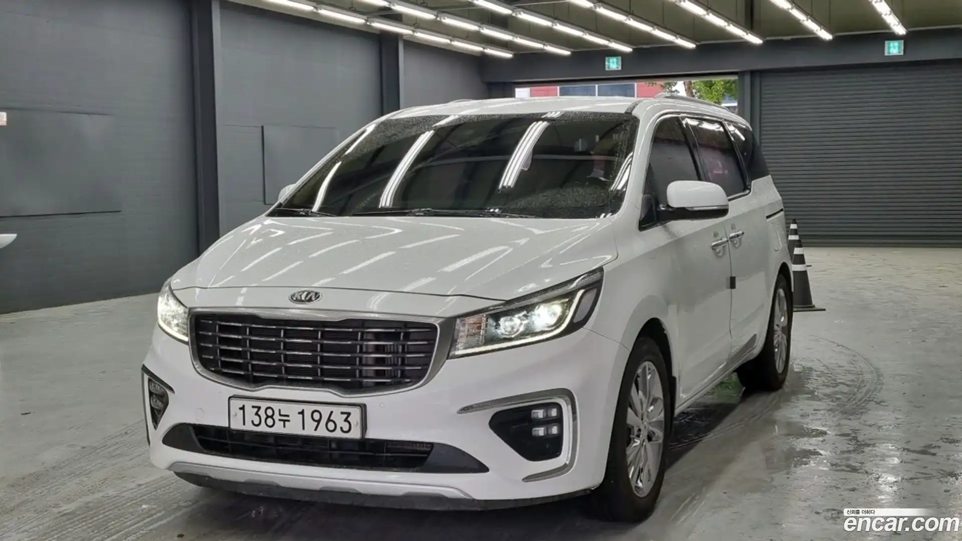 Canival Kia 2019.0-OUTER-001