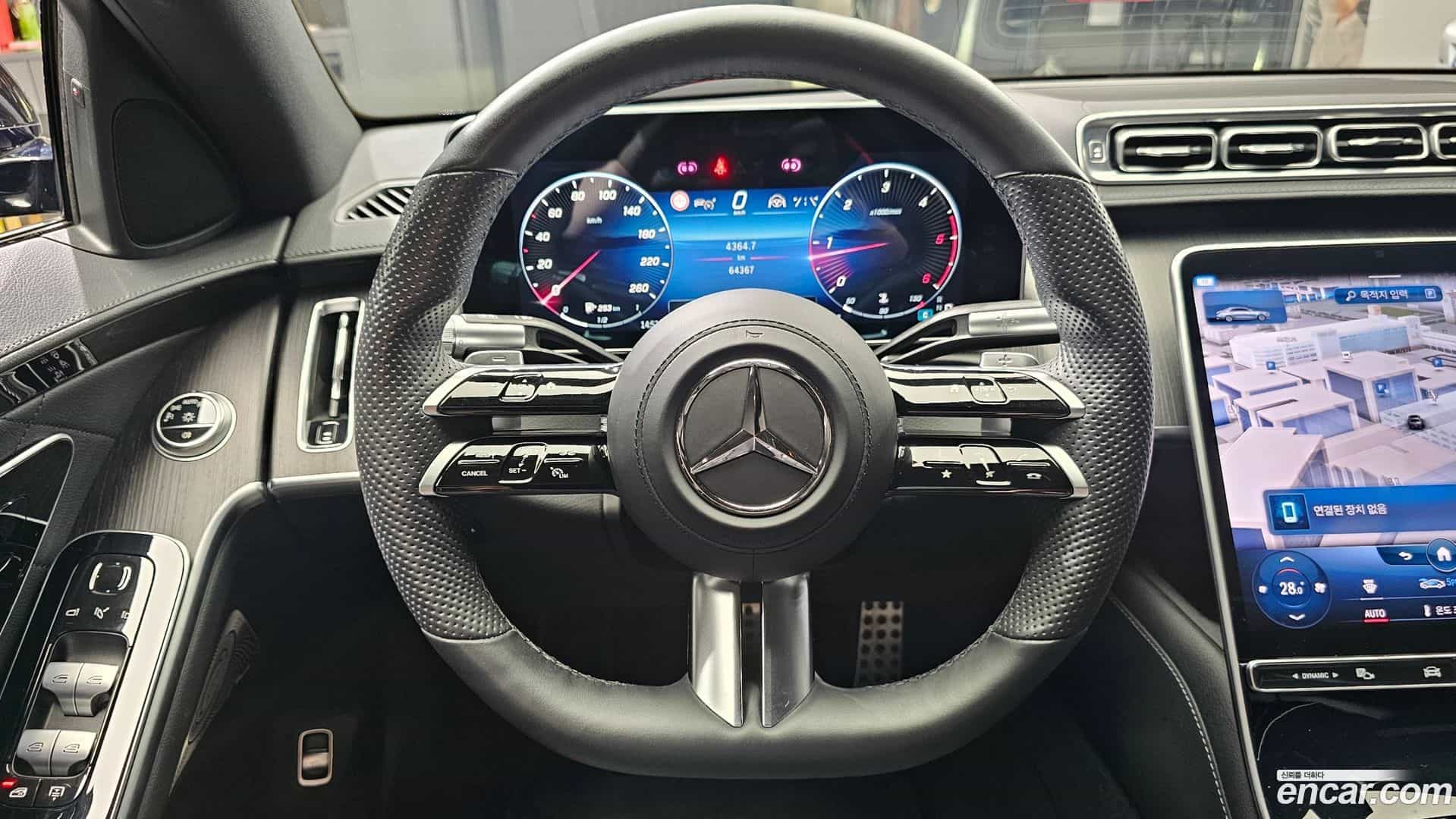 S-Class Mercedes-Benz 2022.5-OPTION-018