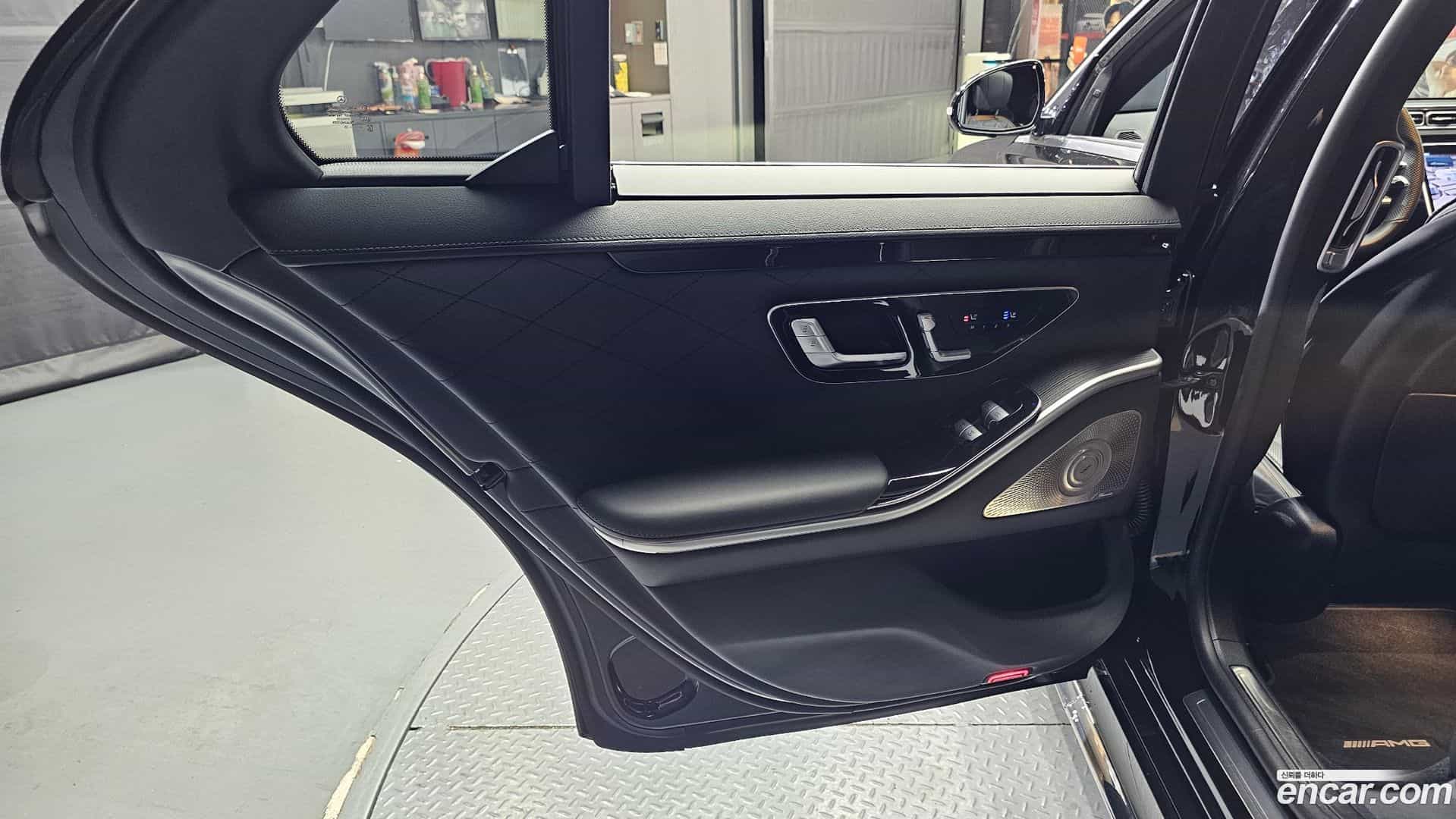 S-Class Mercedes-Benz 2022.5-INNER-035