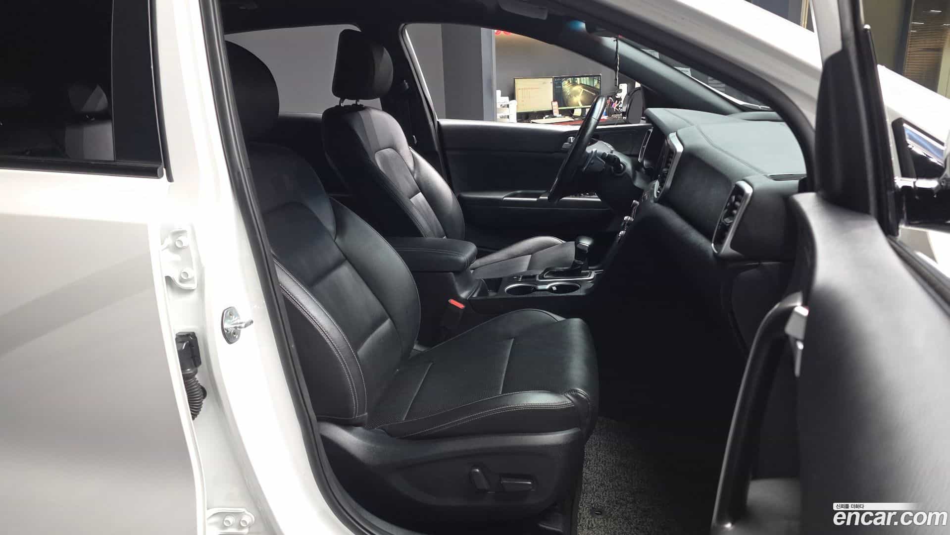 Sportage Kia 2021.5-OPTION-015