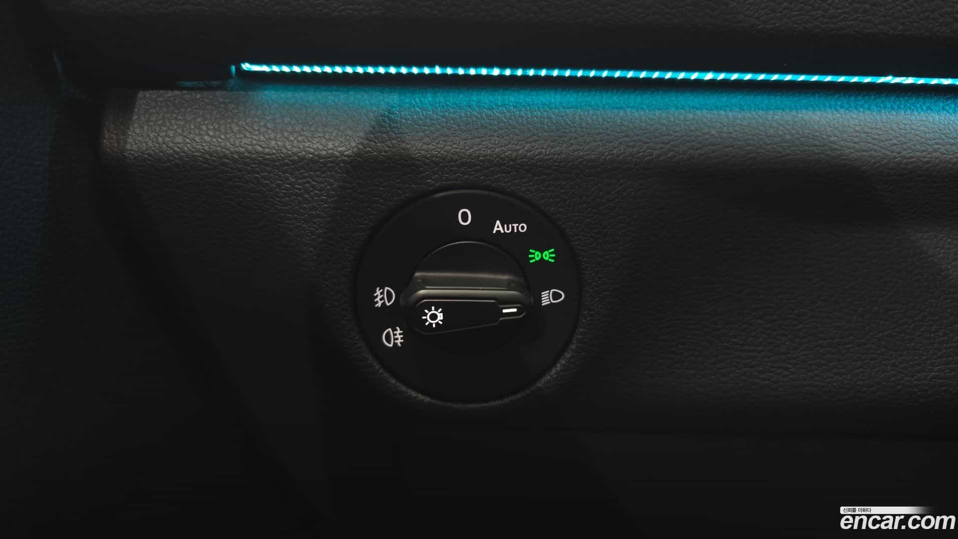 Jetta Volkswagen 2020.11-OPTION-041