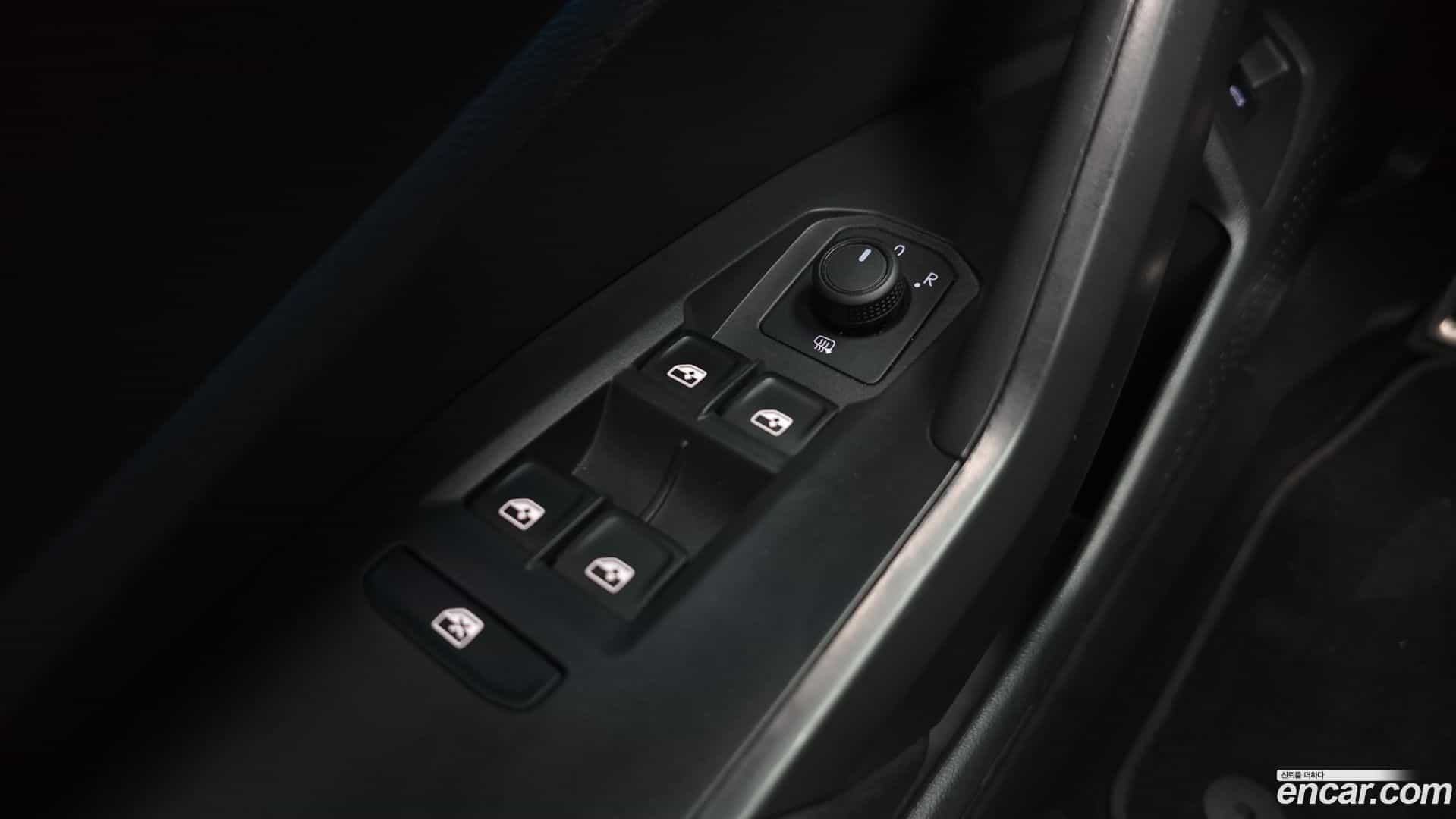 Jetta Volkswagen 2020.11-OPTION-042