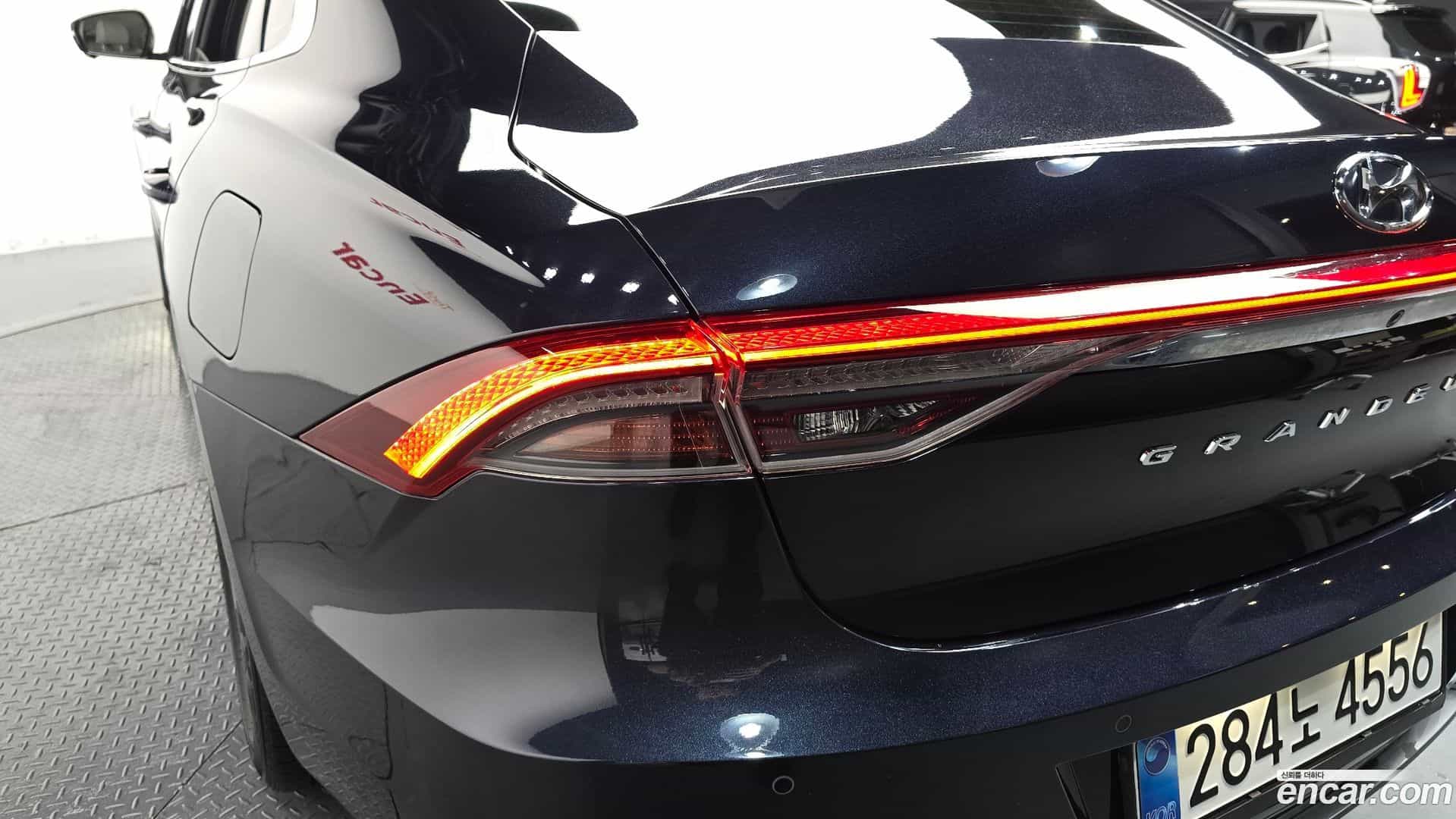 Grandeur Hyundai 2021.9-OUTER-033