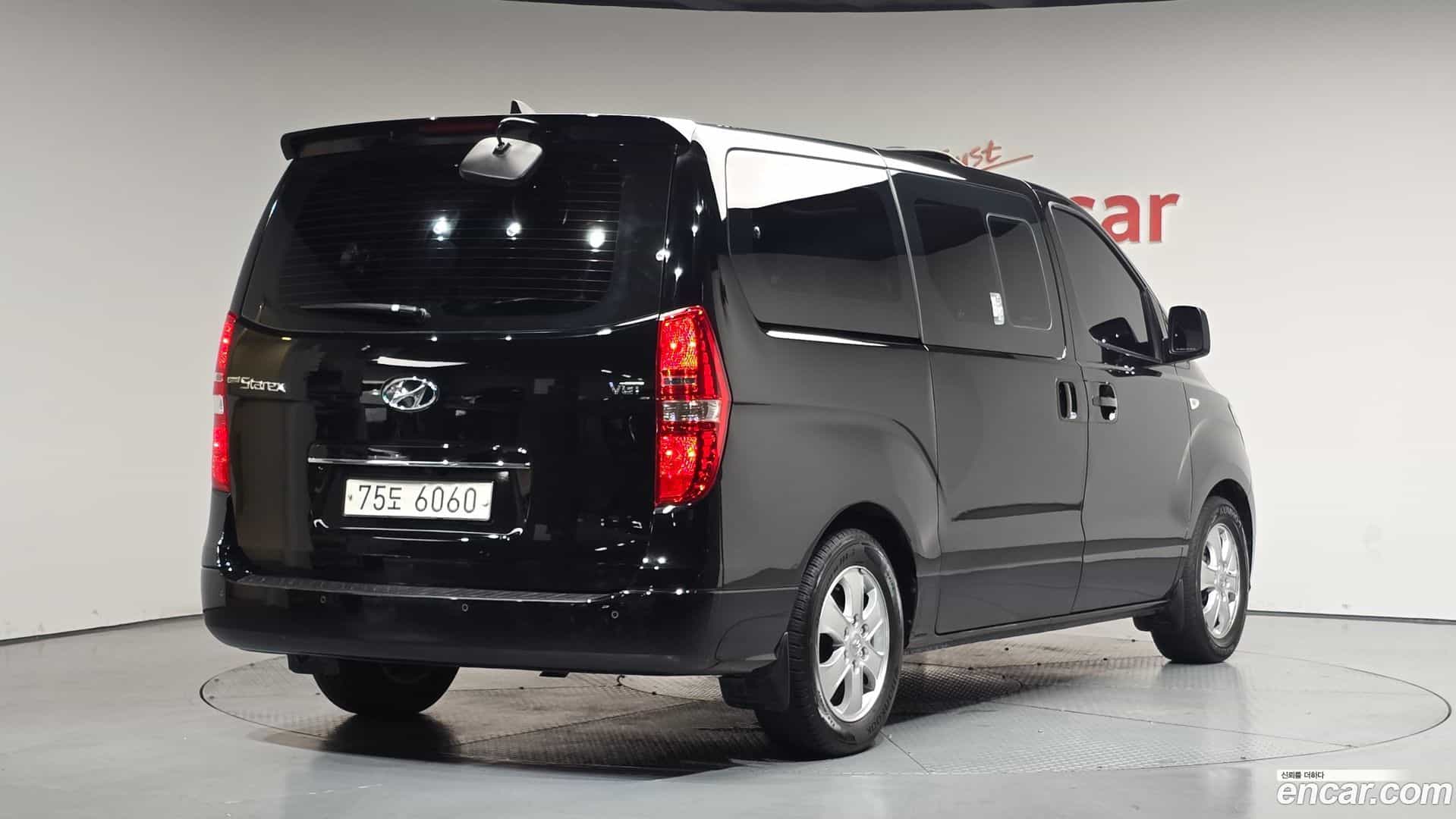 Starex Hyundai 2019.1-OUTER-002
