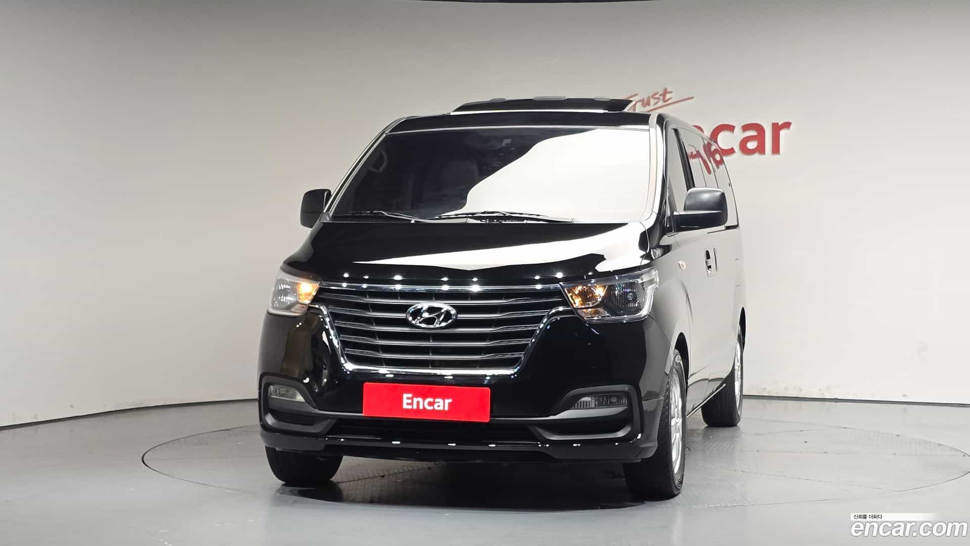 Starex Hyundai 2019.1-OUTER-003