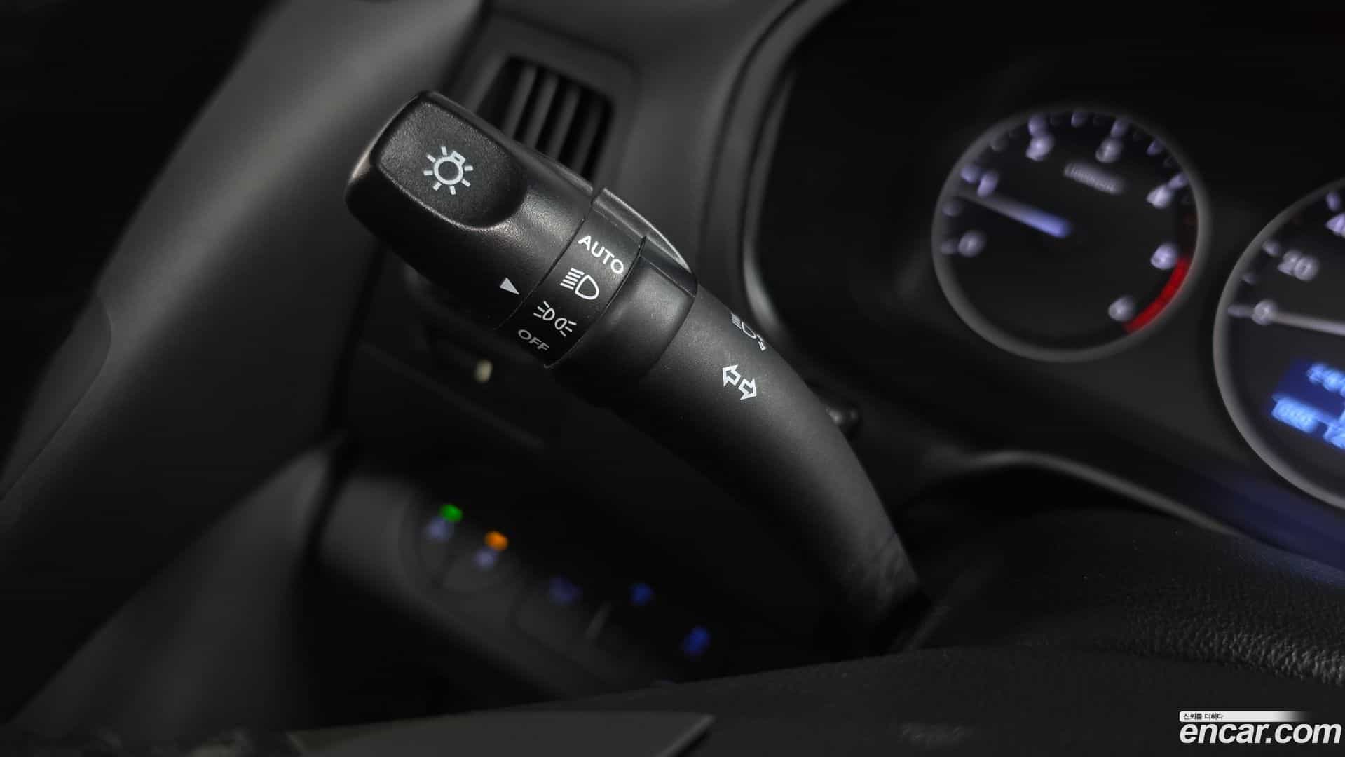 Starex Hyundai 2019.1-OPTION-042