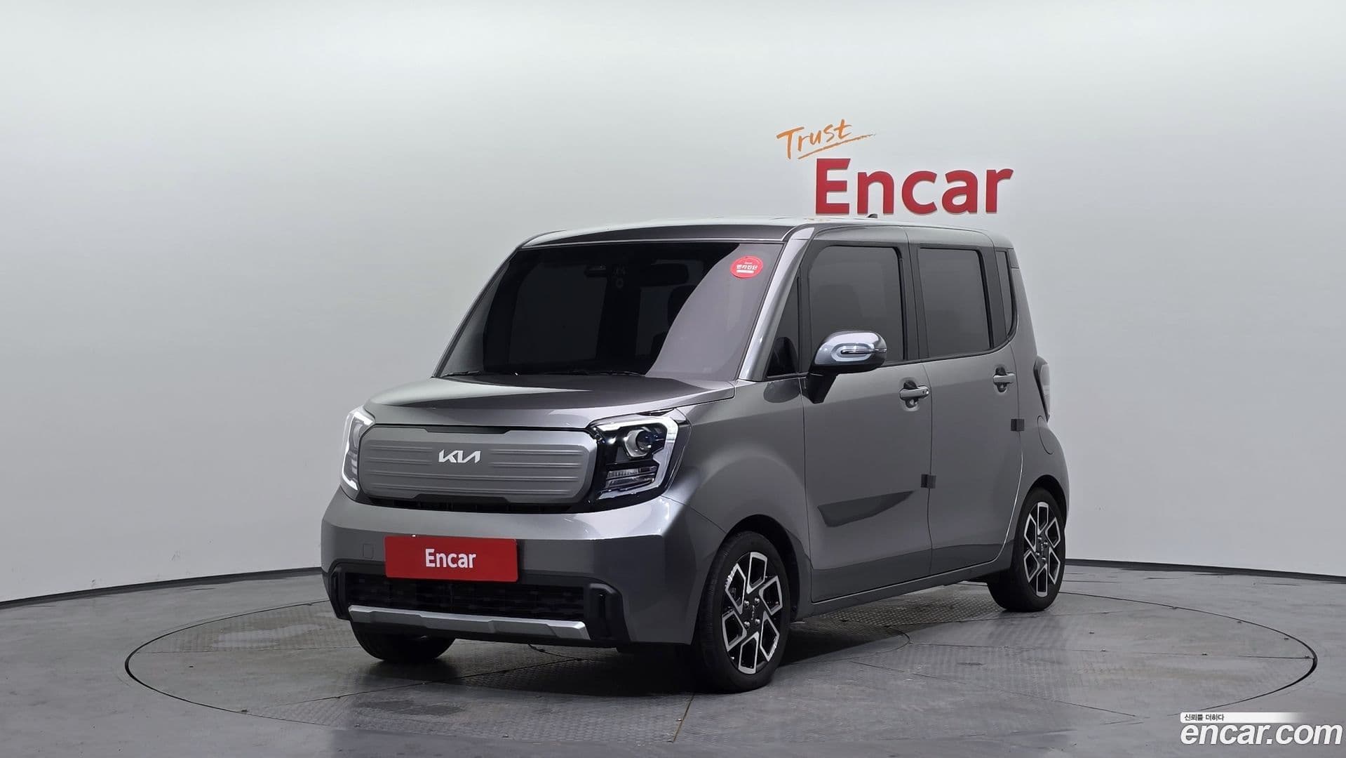 Main__Slider__Photo:RAY Kia 2024.9-0