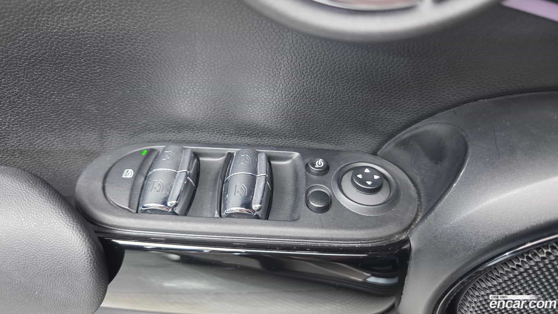 Cooper Mini 2022.0-OPTION-016