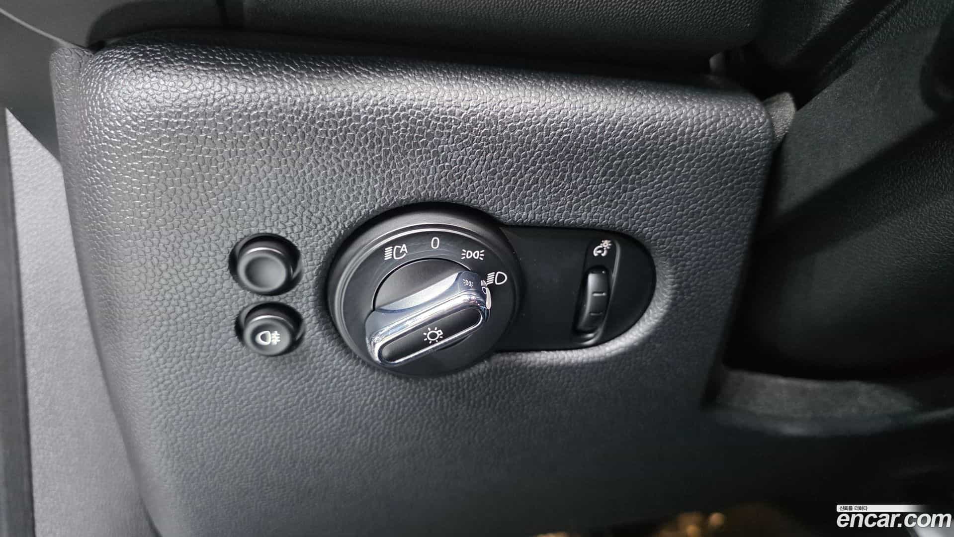 Cooper Mini 2022.0-OPTION-017