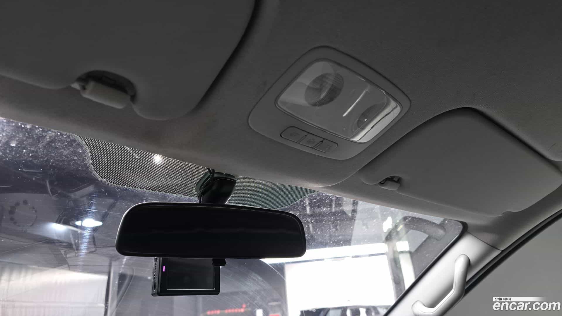Starex Hyundai 2018.8-OPTION-021