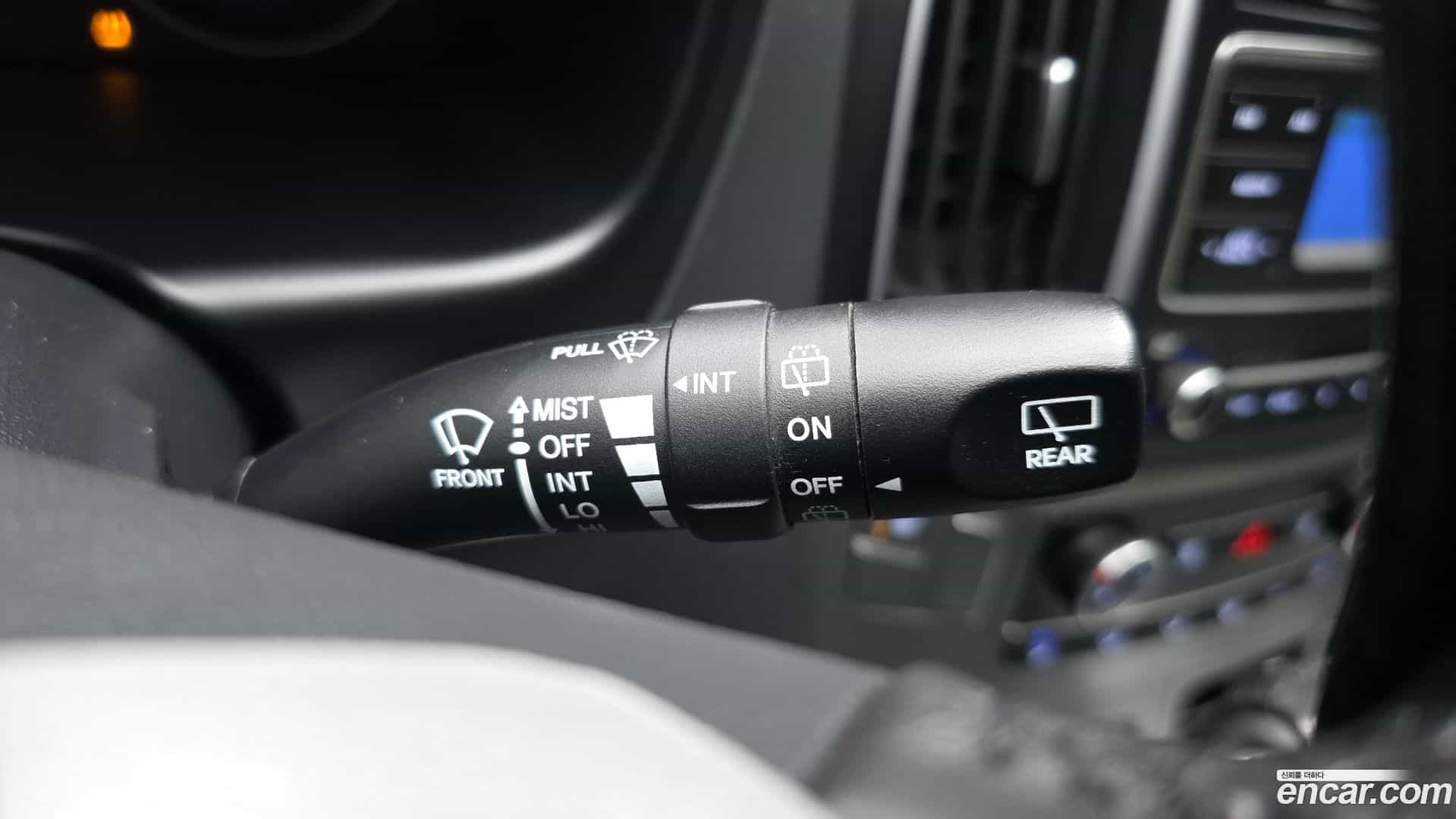 Starex Hyundai 2018.8-OPTION-040