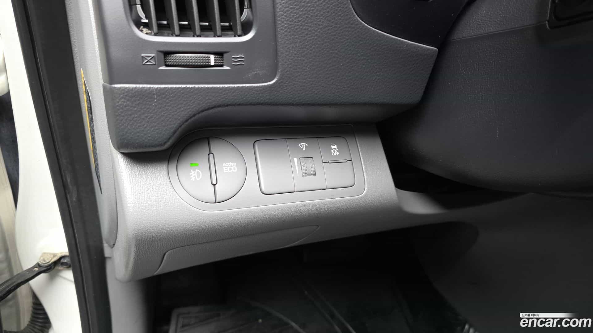 Starex Hyundai 2018.8-OPTION-042