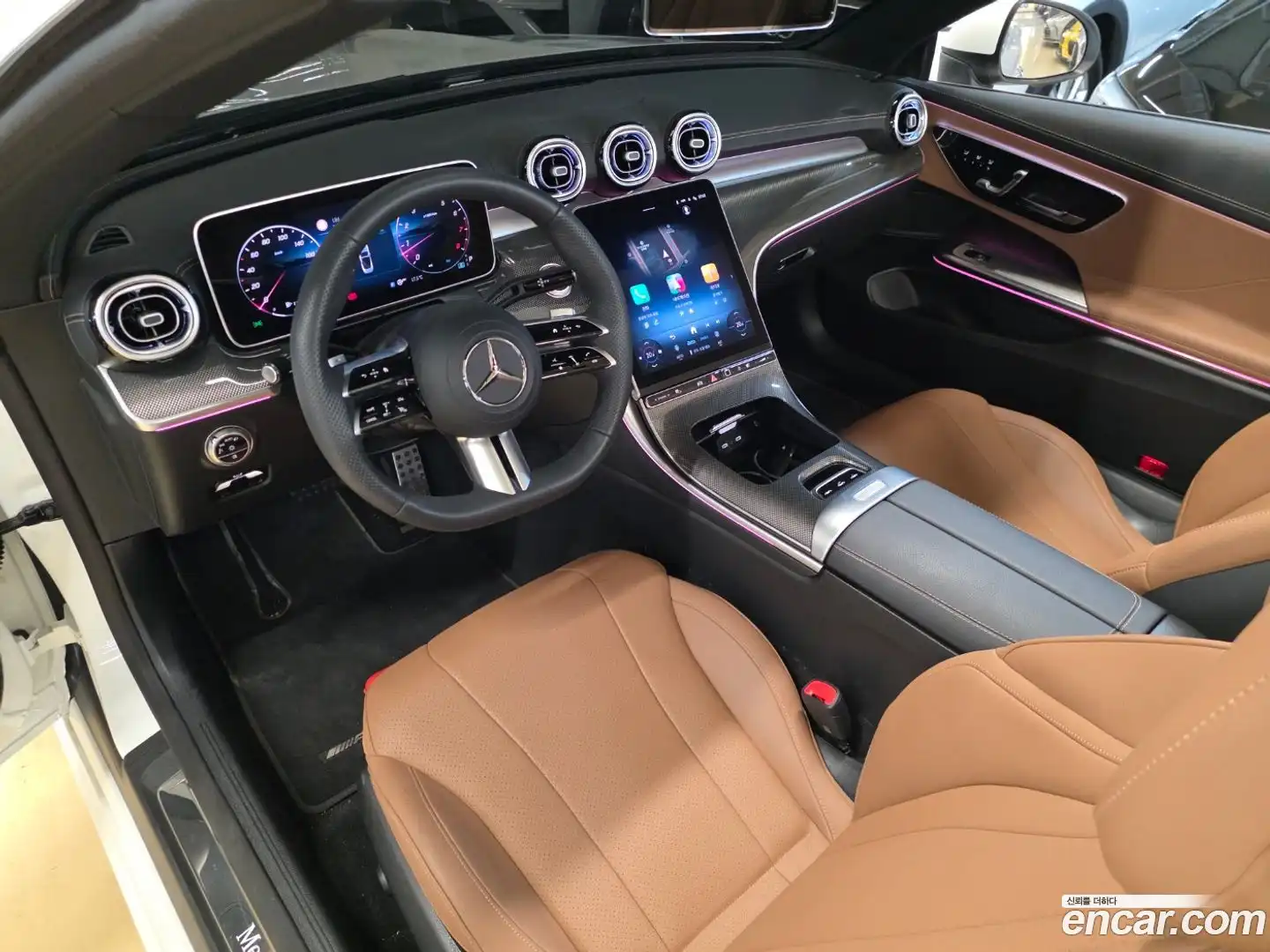 CLE-Class Mercedes-Benz 2026.0-INNER-009