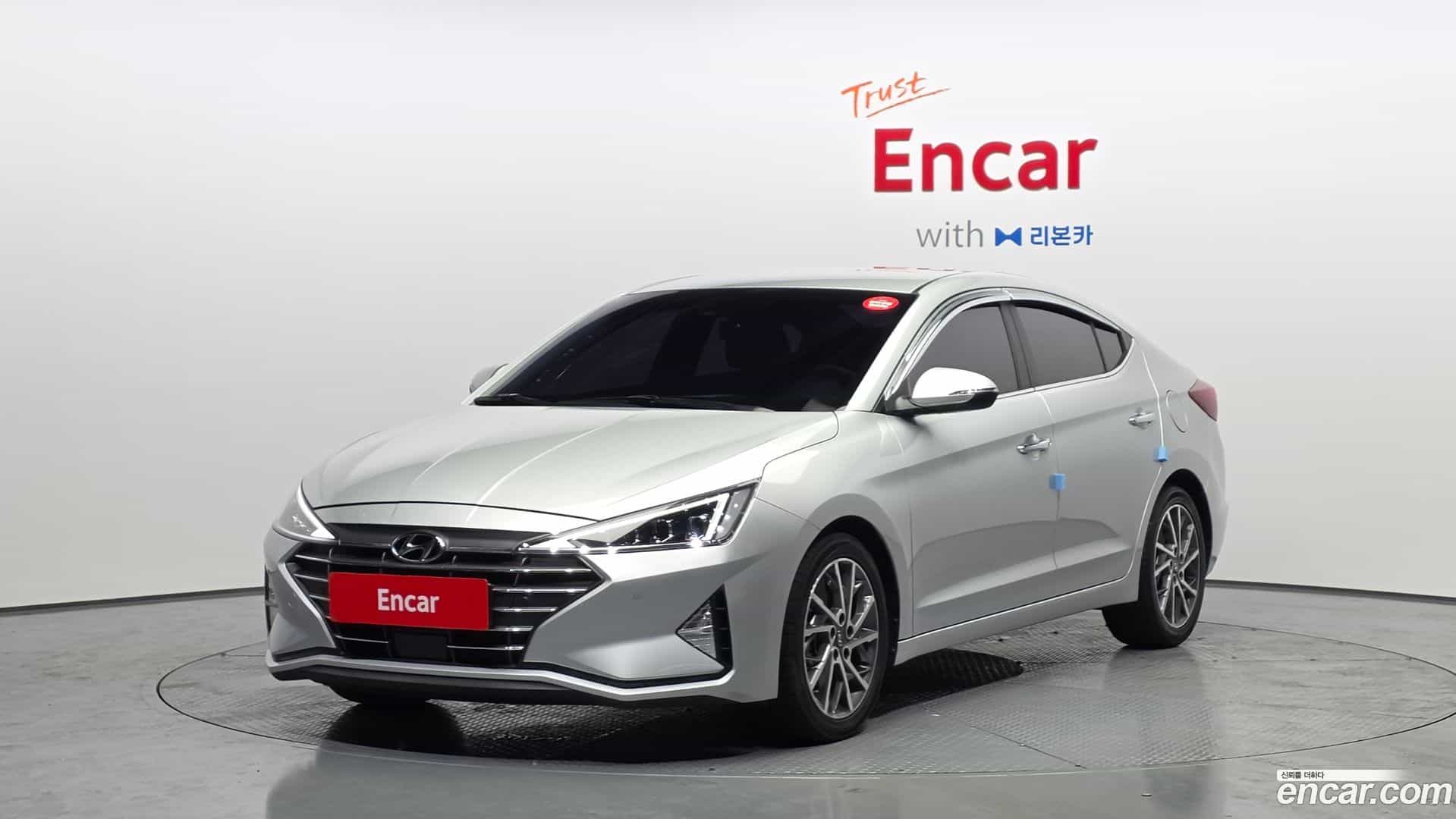 AVANTE Hyundai 2019.2-OUTER-001
