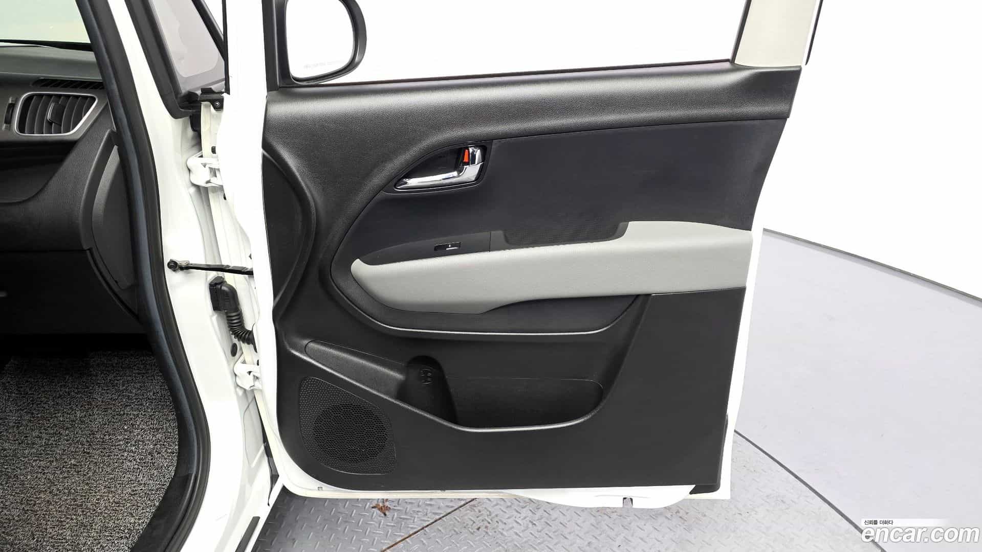 RAY Kia 2022.6-INNER-035