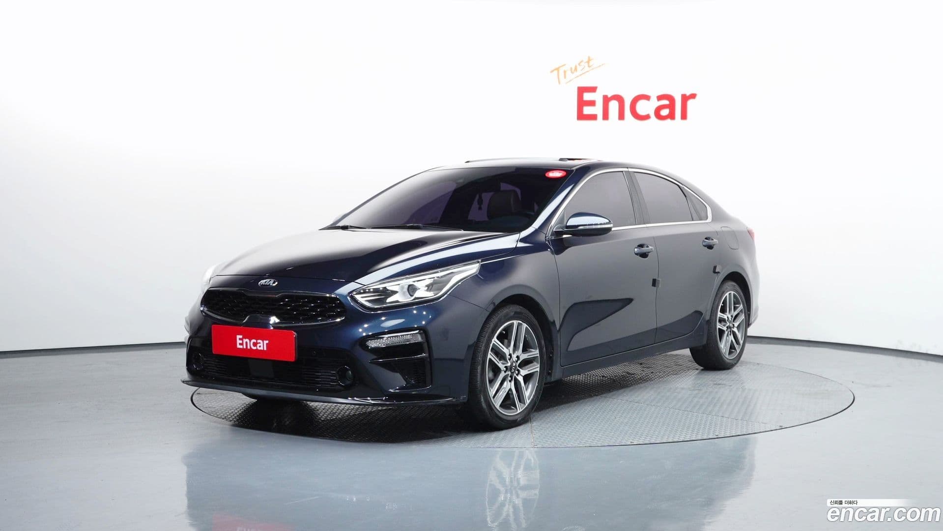 Main__Slider__Photo:K3 Kia 2018.4-0