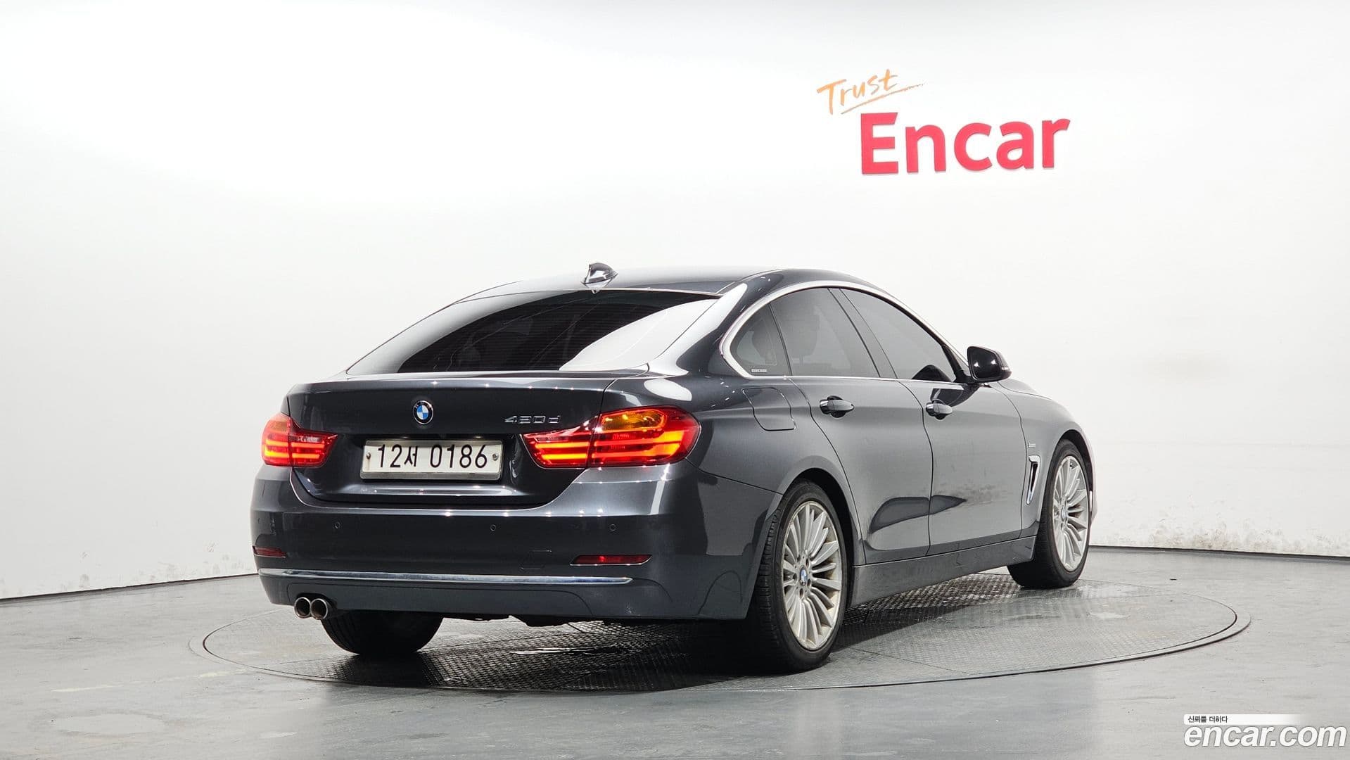 Main__Slider__Photo:4-Series BMW 2015.11-1
