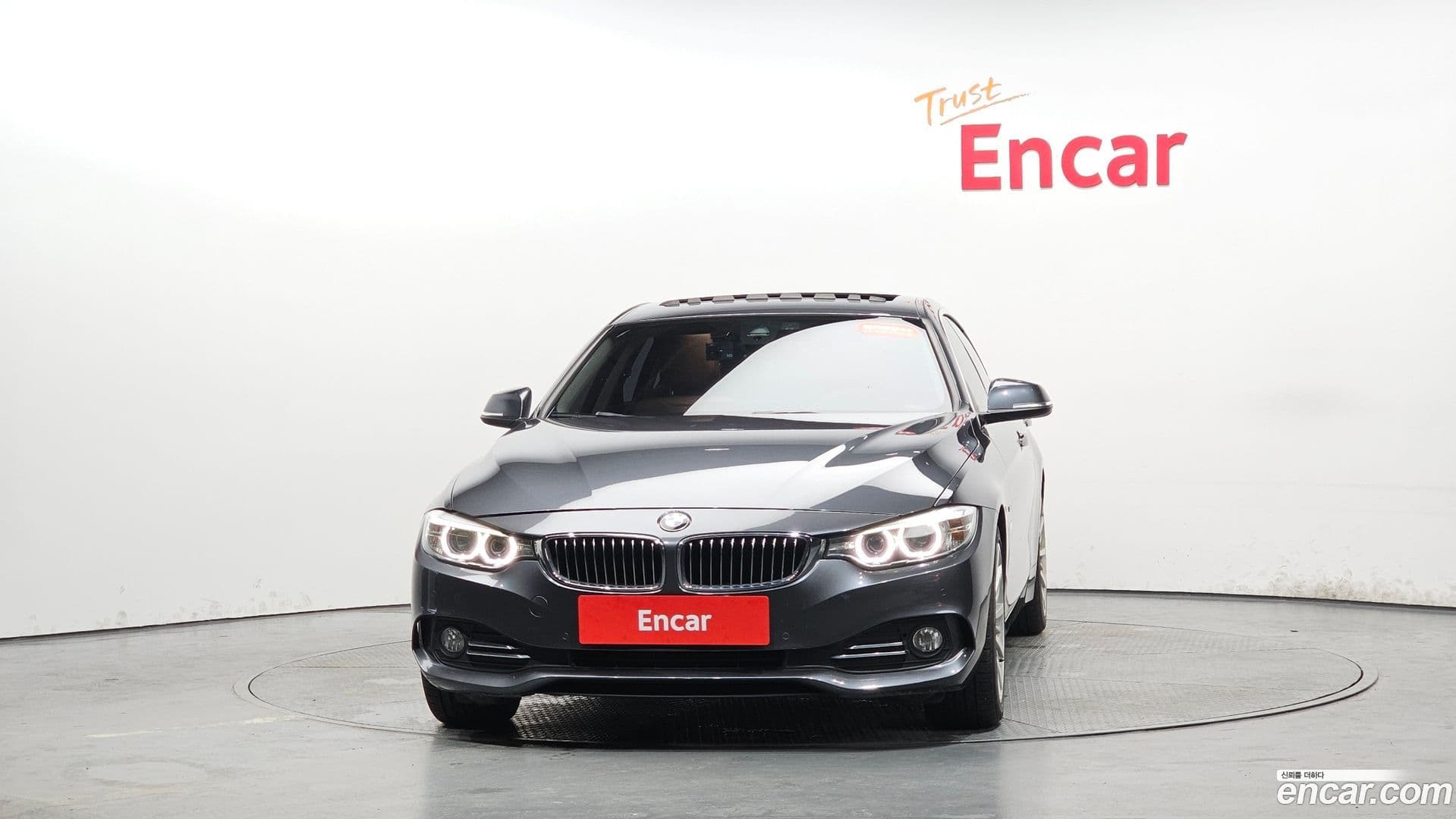 Main__Slider__Photo:4-Series BMW 2015.11-2