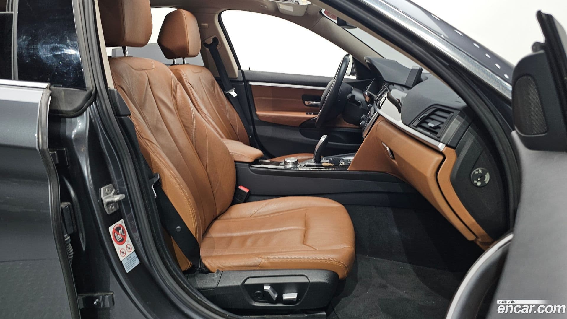 Main__Slider__Photo:4-Series BMW 2015.11-9