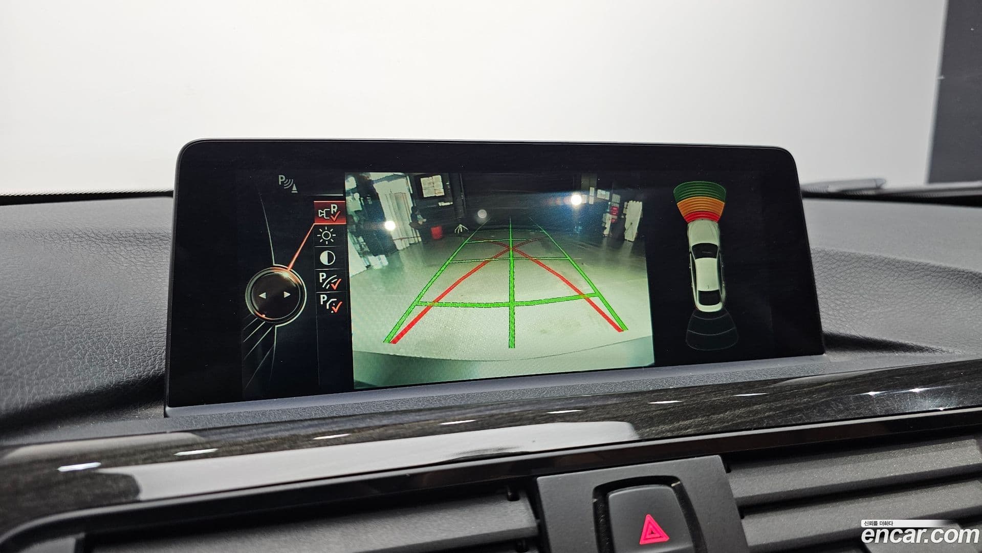 Main__Slider__Photo:4-Series BMW 2015.11-15