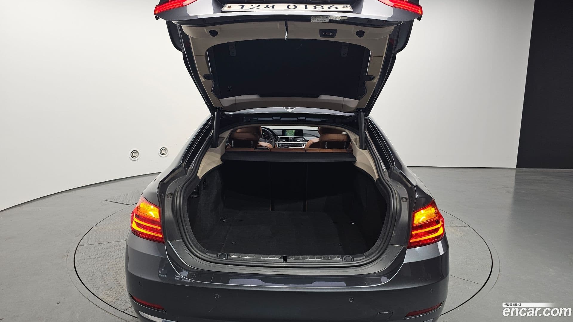 Main__Slider__Photo:4-Series BMW 2015.11-20