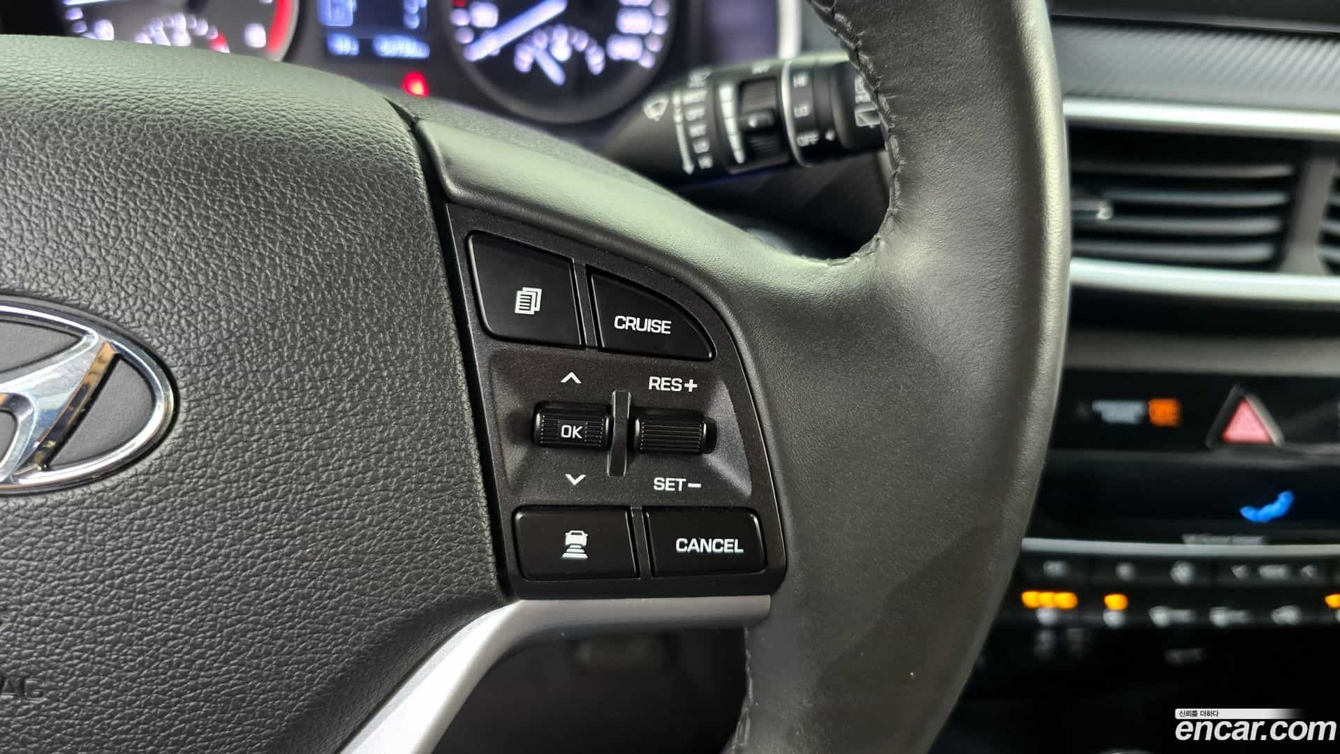 Tucson Hyundai 2019.3-OPTION-020
