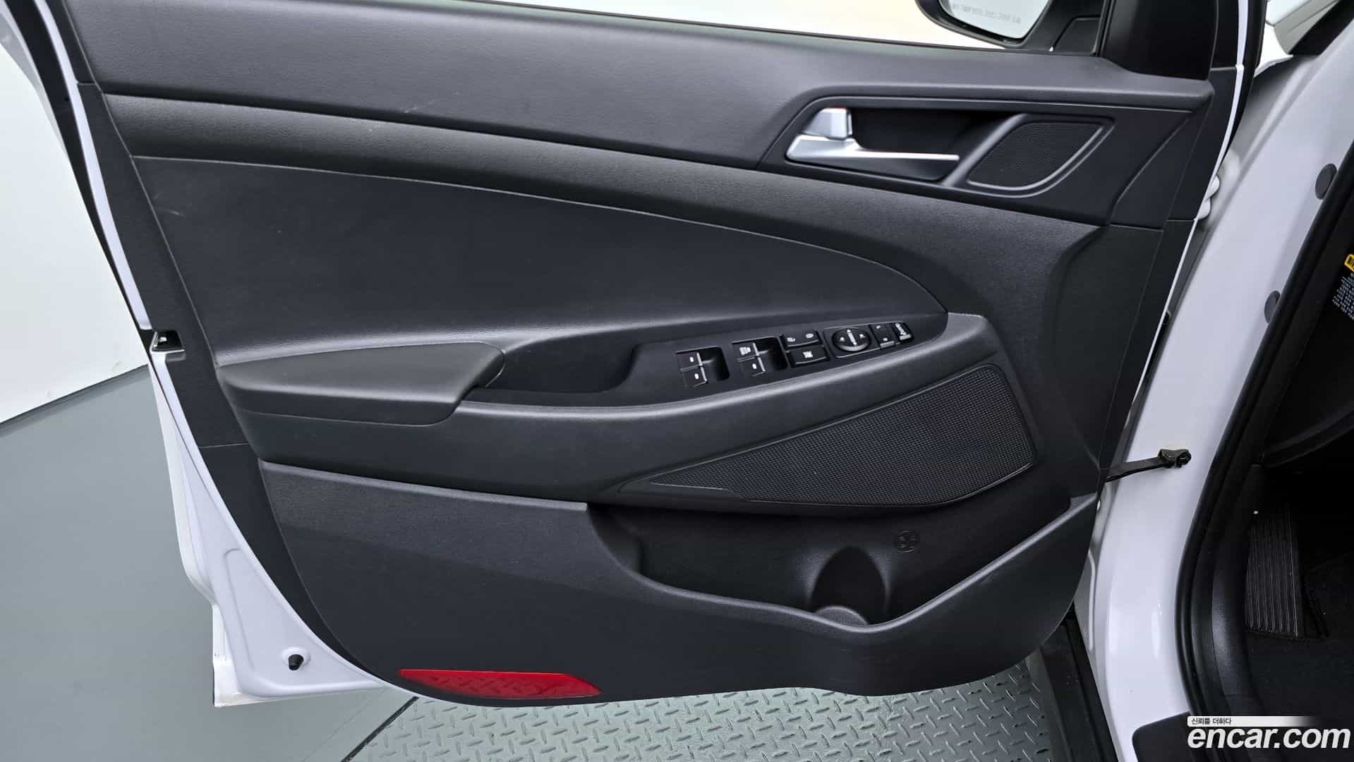Tucson Hyundai 2019.3-OPTION-022