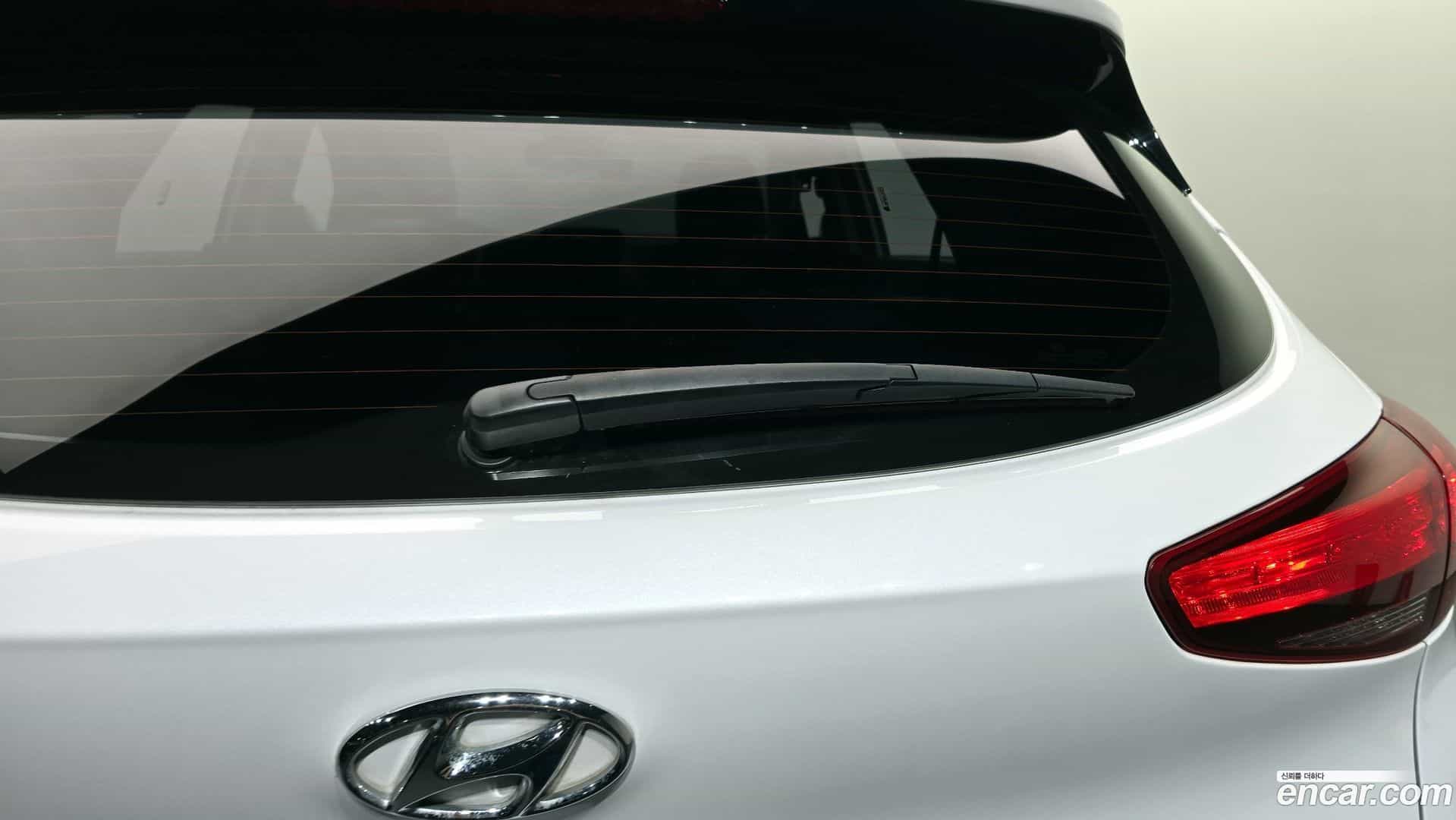 Tucson Hyundai 2019.3-OPTION-042