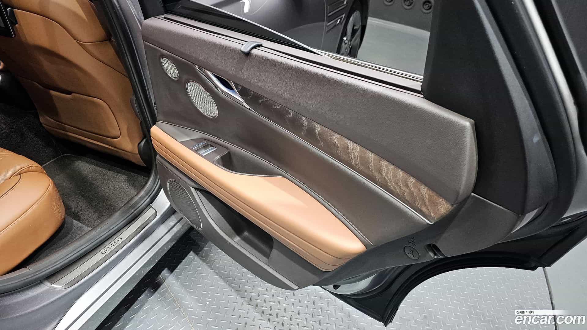G80 Genesis 2021.6-INNER-035