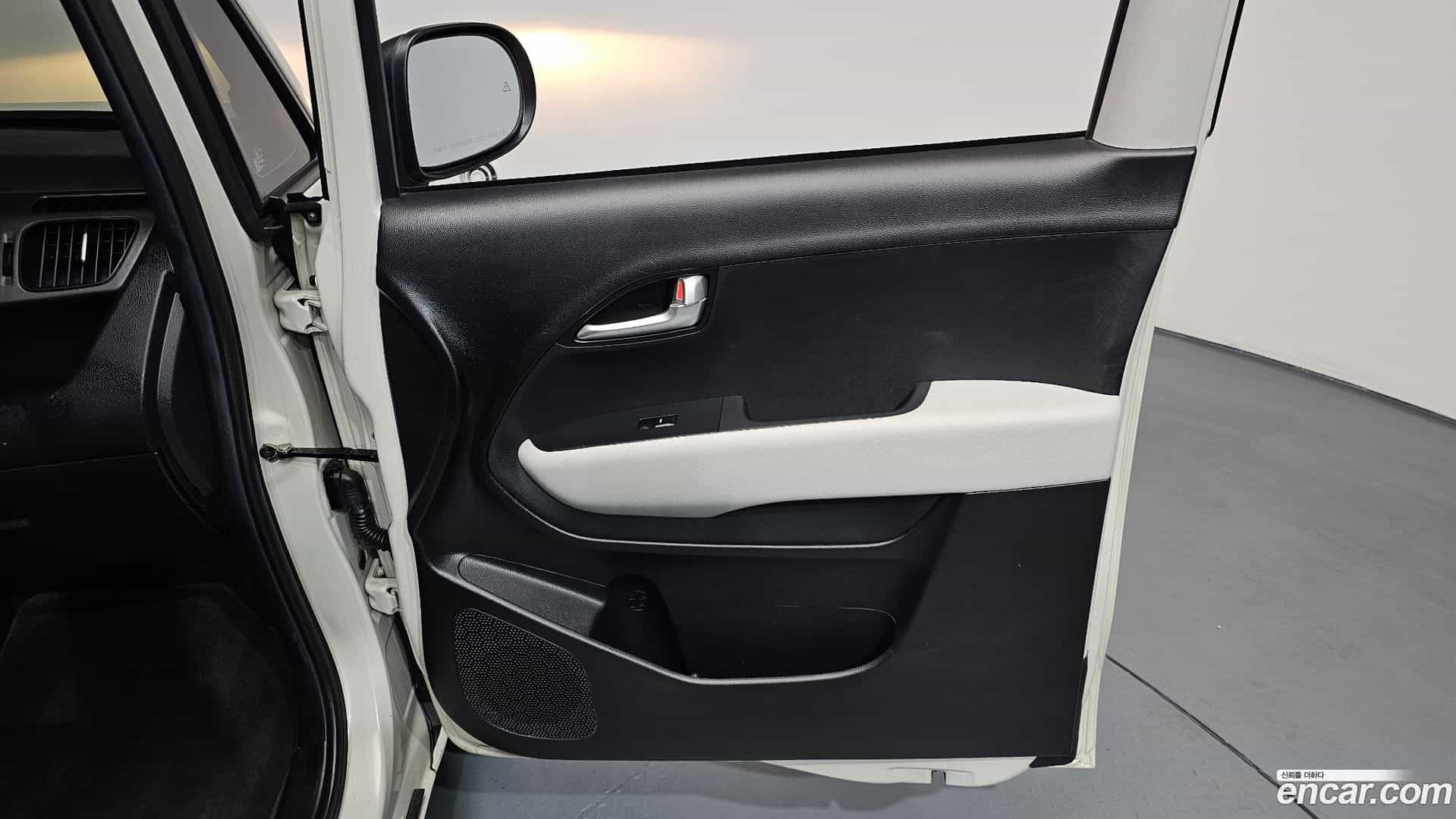RAY Kia 2023.9-INNER-034