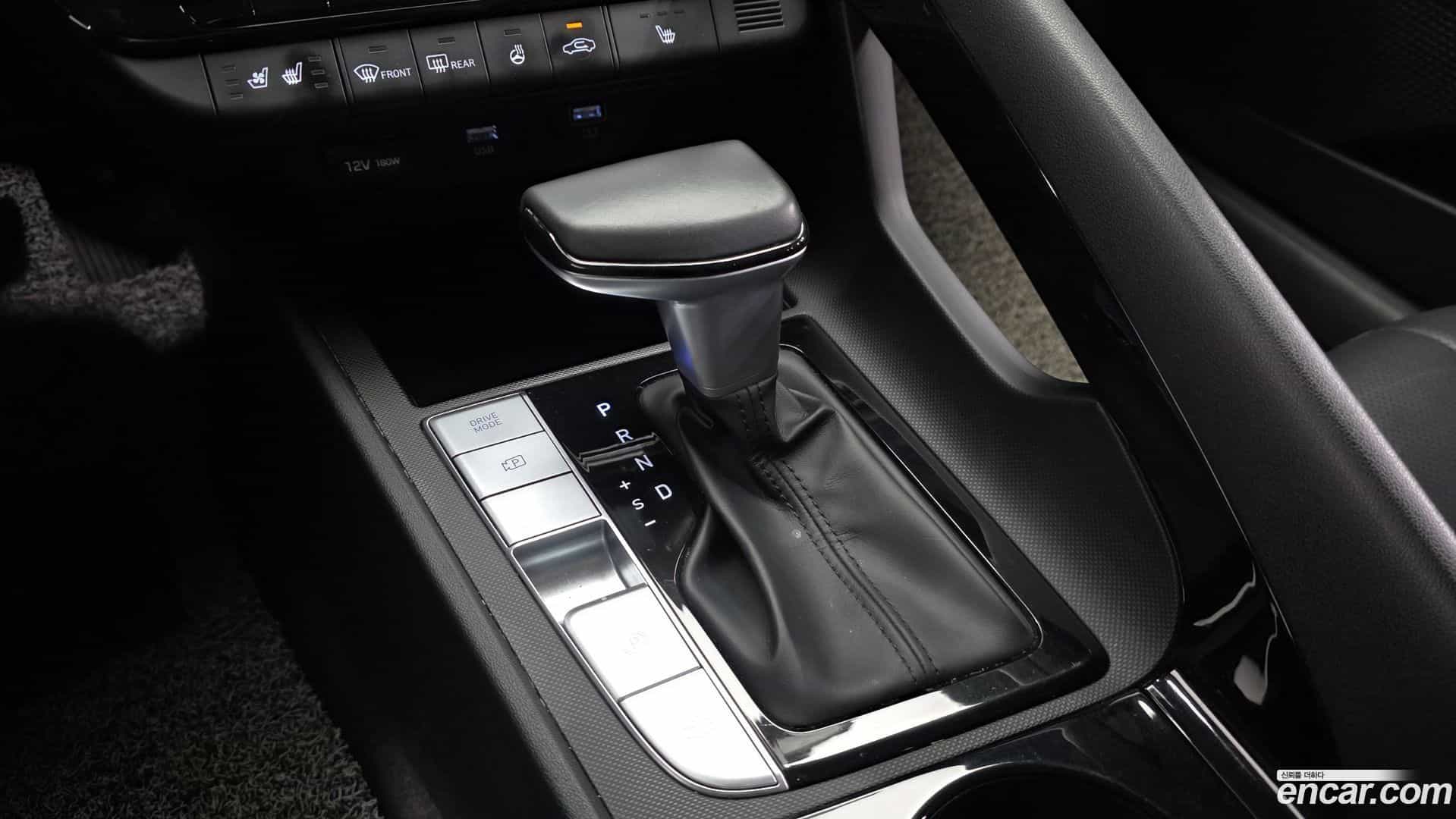 AVANTE Hyundai 2020.5-INNER-009