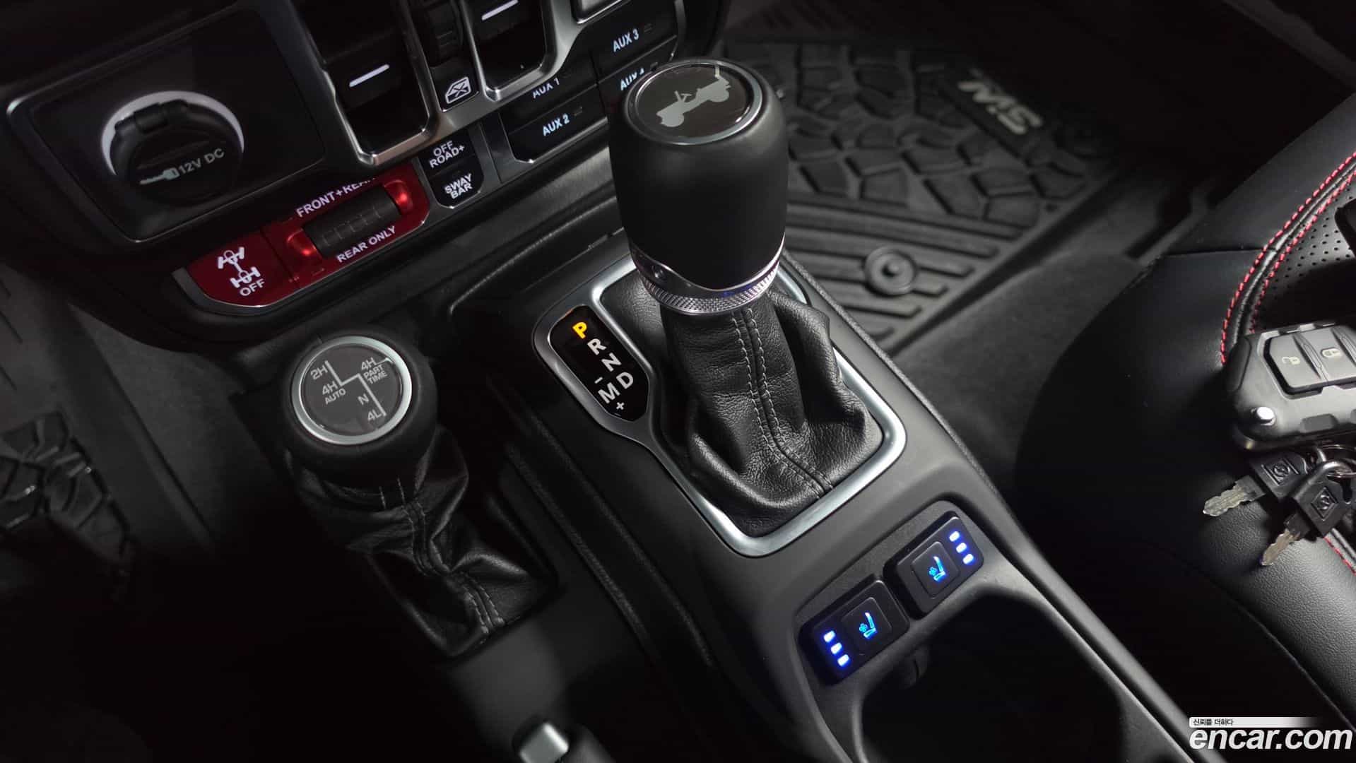 Wrangler Jeep 2025.0-INNER-009