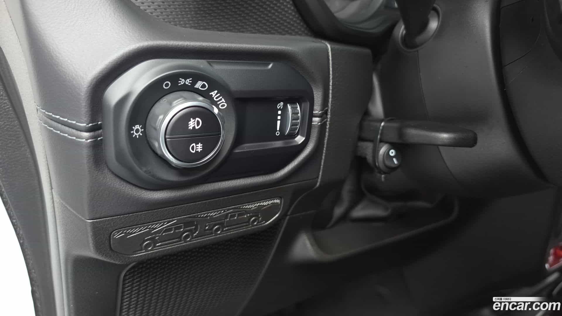 Wrangler Jeep 2025.0-OPTION-040