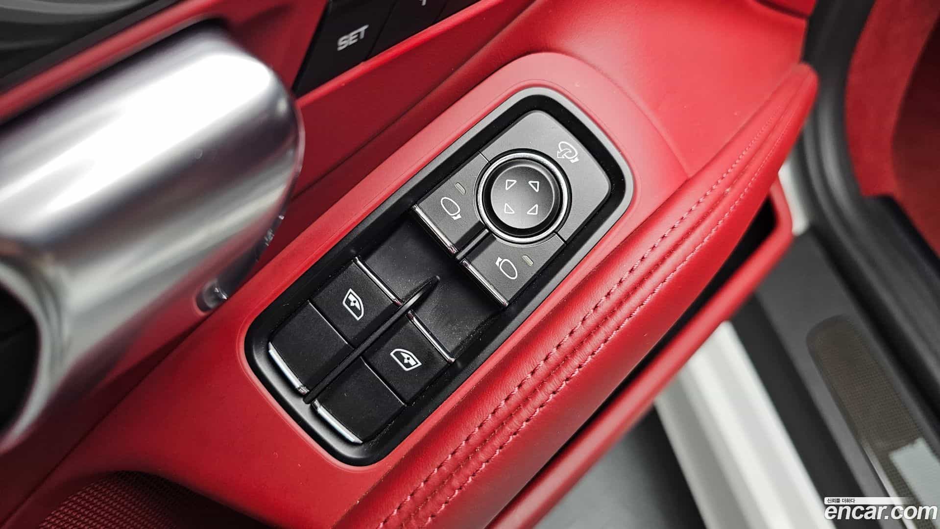 718 Porsche 2019.8-OPTION-043