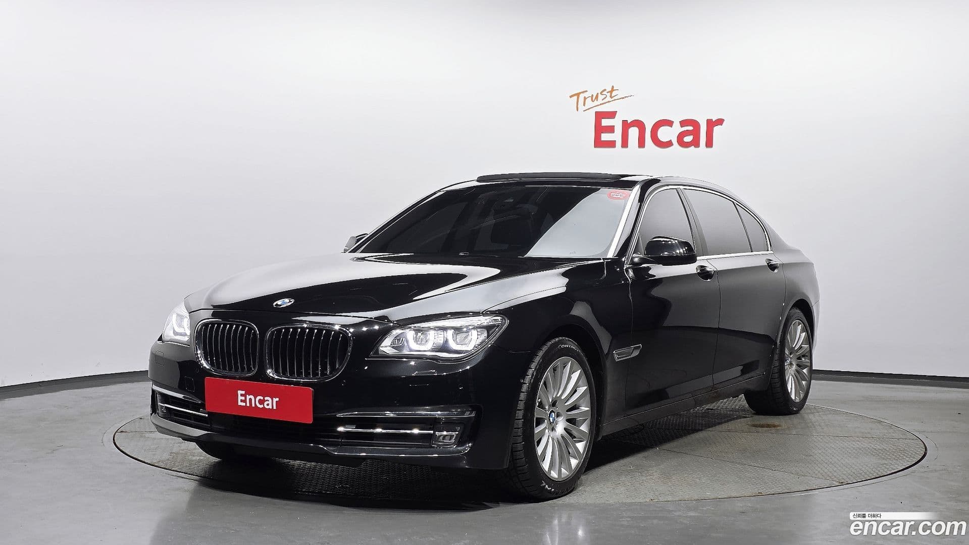 Main__Slider__Photo:7-Series BMW 2012.11-0