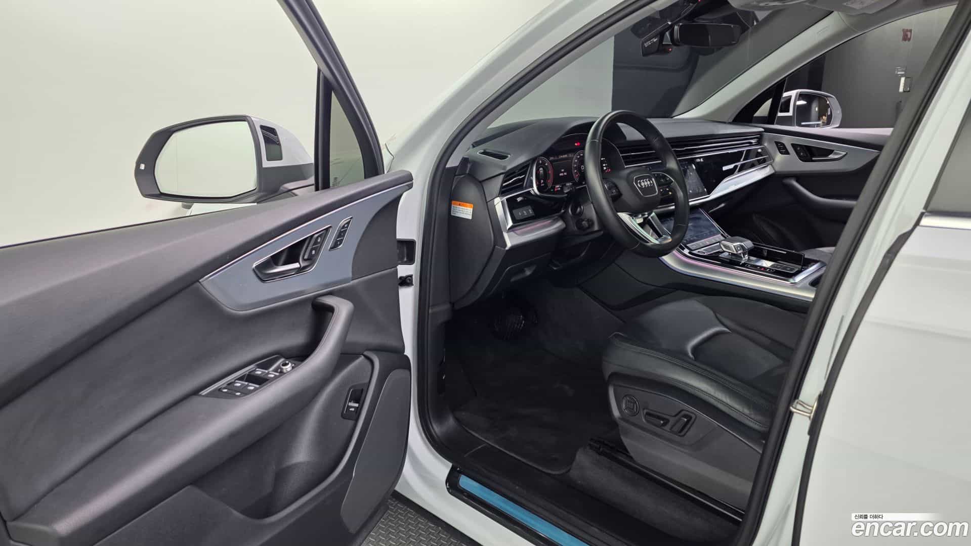 Q7 Audi 2022.8-INNER-010