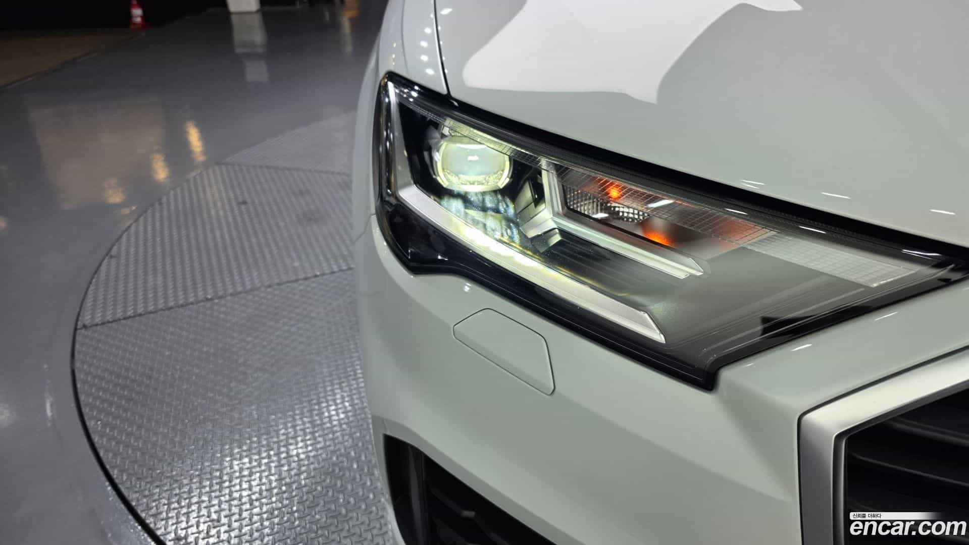 Q7 Audi 2022.8-OUTER-032
