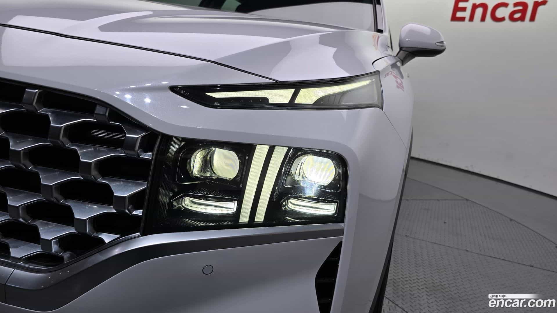 Santafe Hyundai 2021.2-OUTER-032