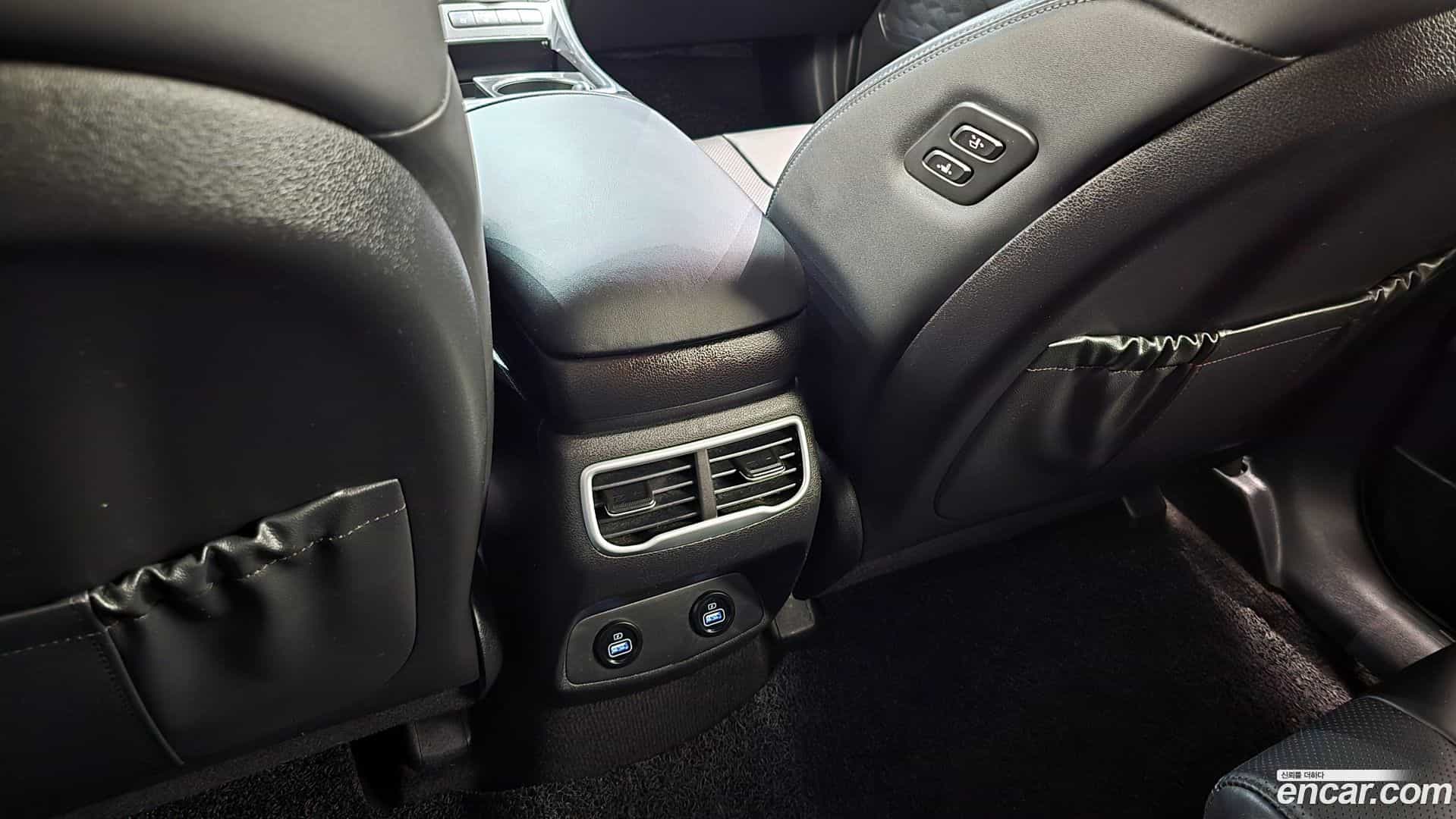 Santafe Hyundai 2021.2-OPTION-043