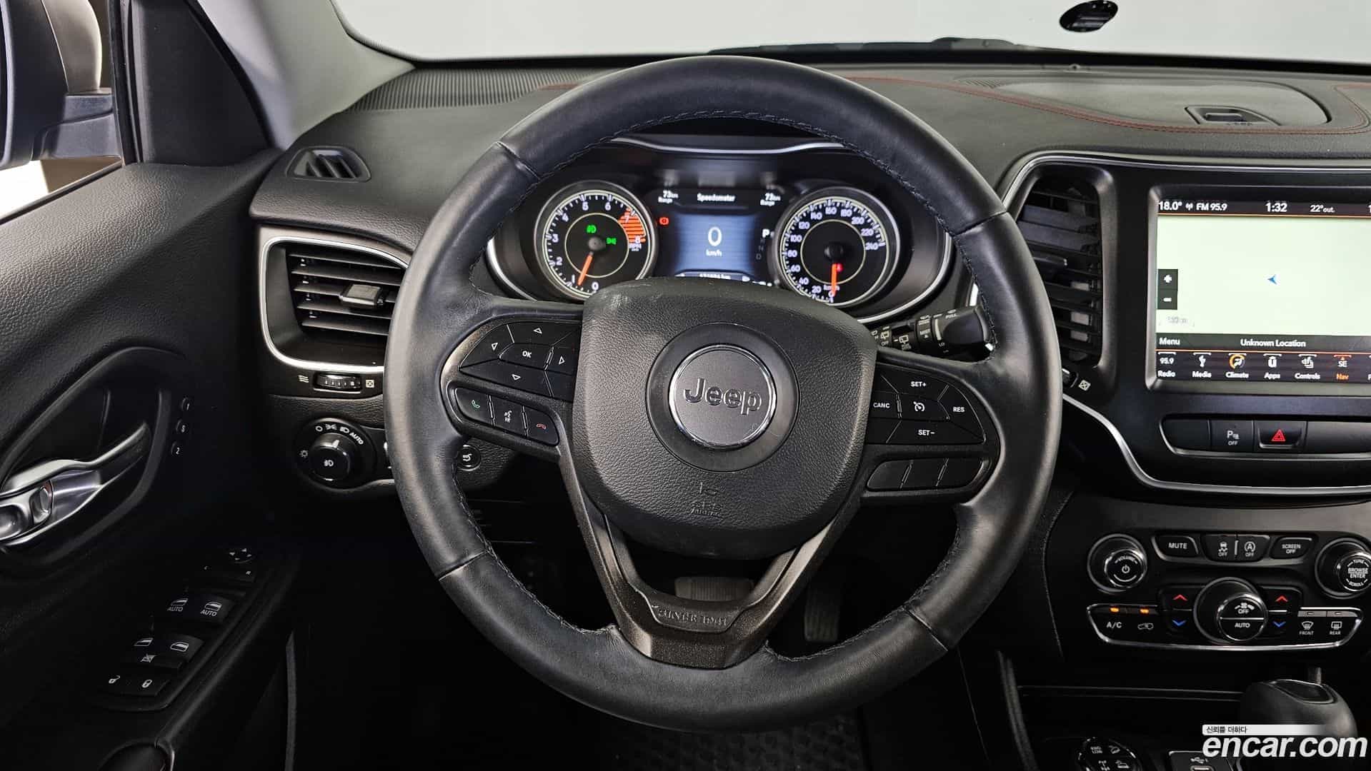 Cherokee Jeep 2019.11-OPTION-017
