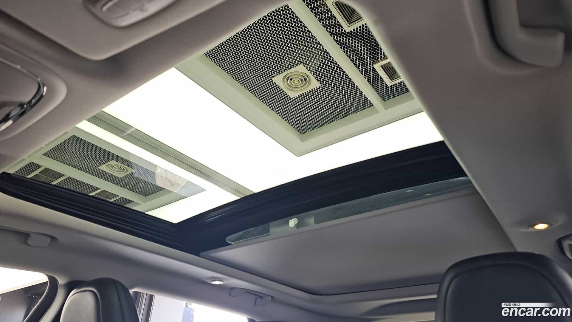 Cherokee Jeep 2019.11-OPTION-022