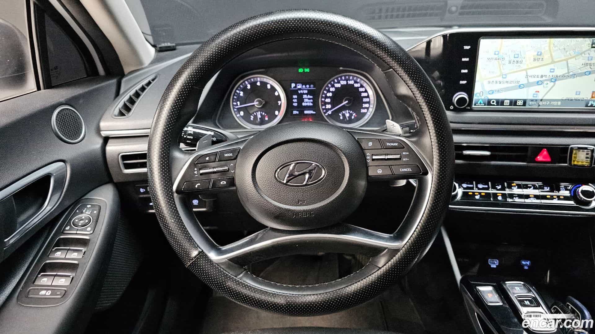 Sonata Hyundai 2019.4-OPTION-017