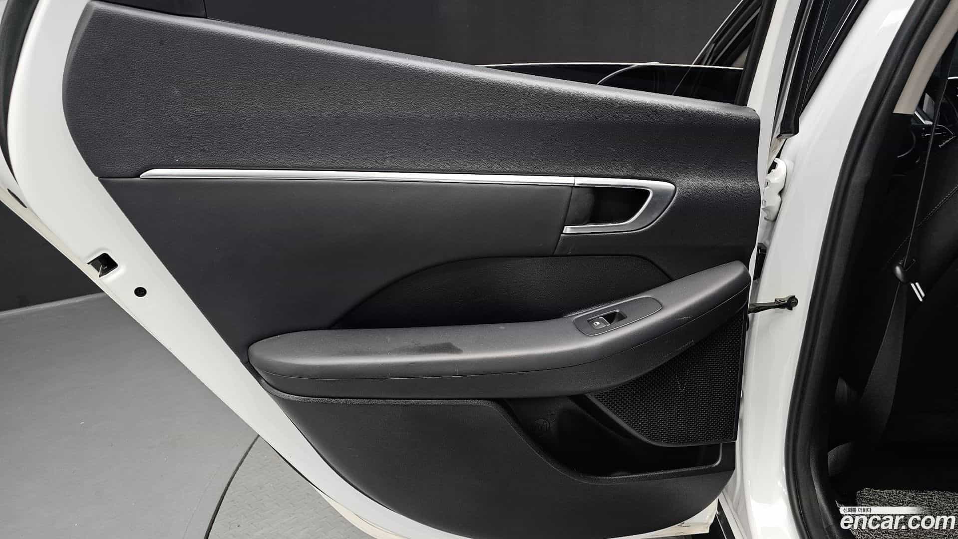 Sonata Hyundai 2019.4-INNER-035
