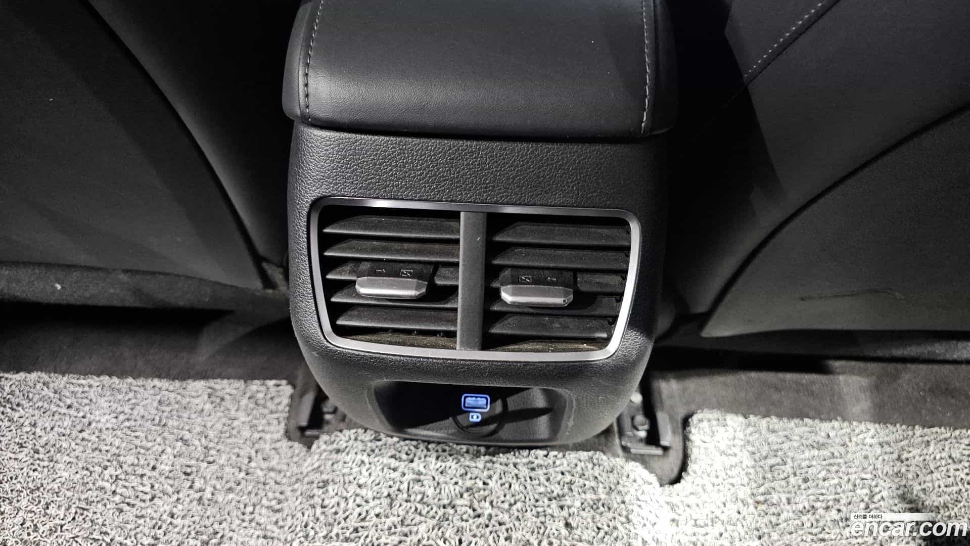 Sonata Hyundai 2019.4-OPTION-043